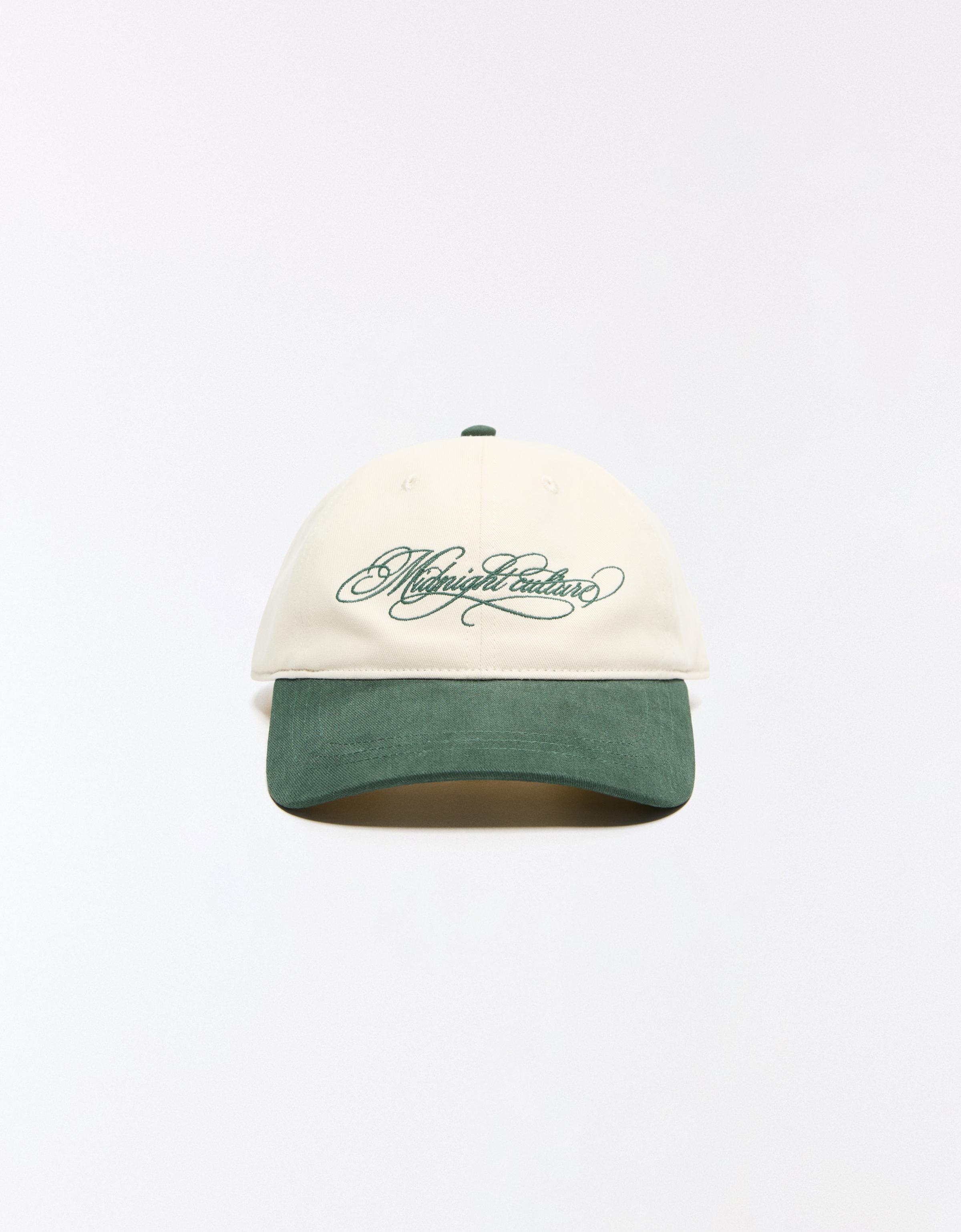 Embroidered cap — White
