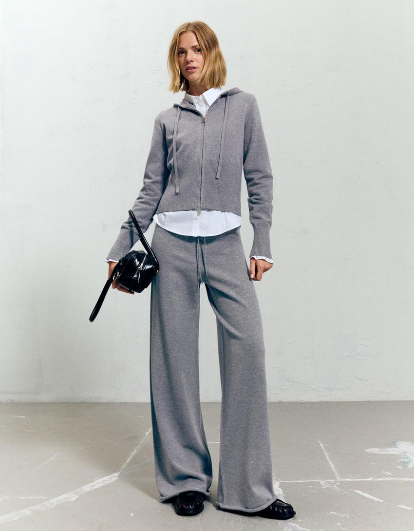 Set sweatshirt en broek met wijde pijpen-Set sweatshirt en broek met wijde pijpen