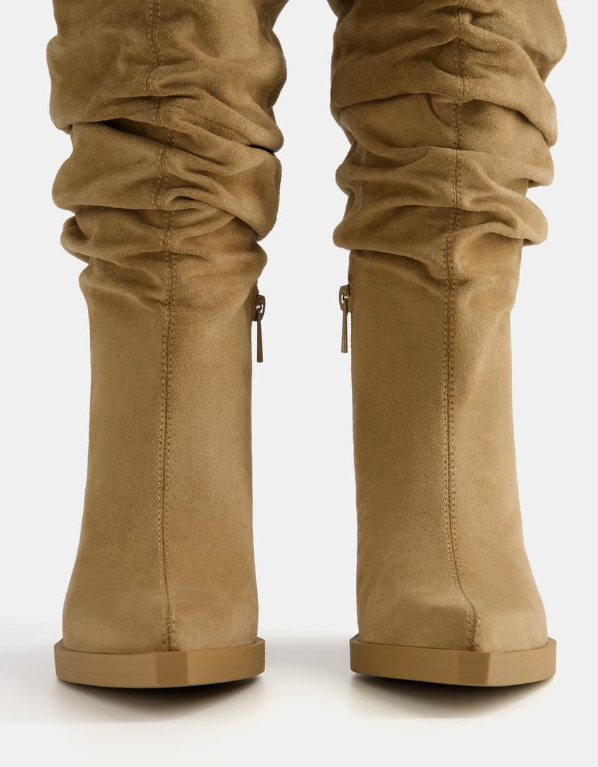 بوت كاوبوي فضفاض بكعب عال-رملي-3