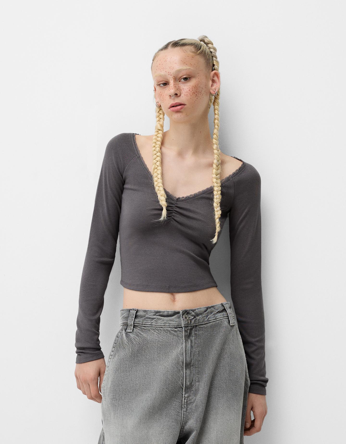 Bershka Gerafftes Langarmshirt Mit Spitzenkante Damen L Dunkelgrau günstig online kaufen