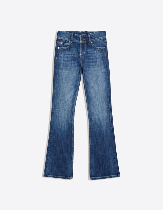 Jeansy o kroju bootcut