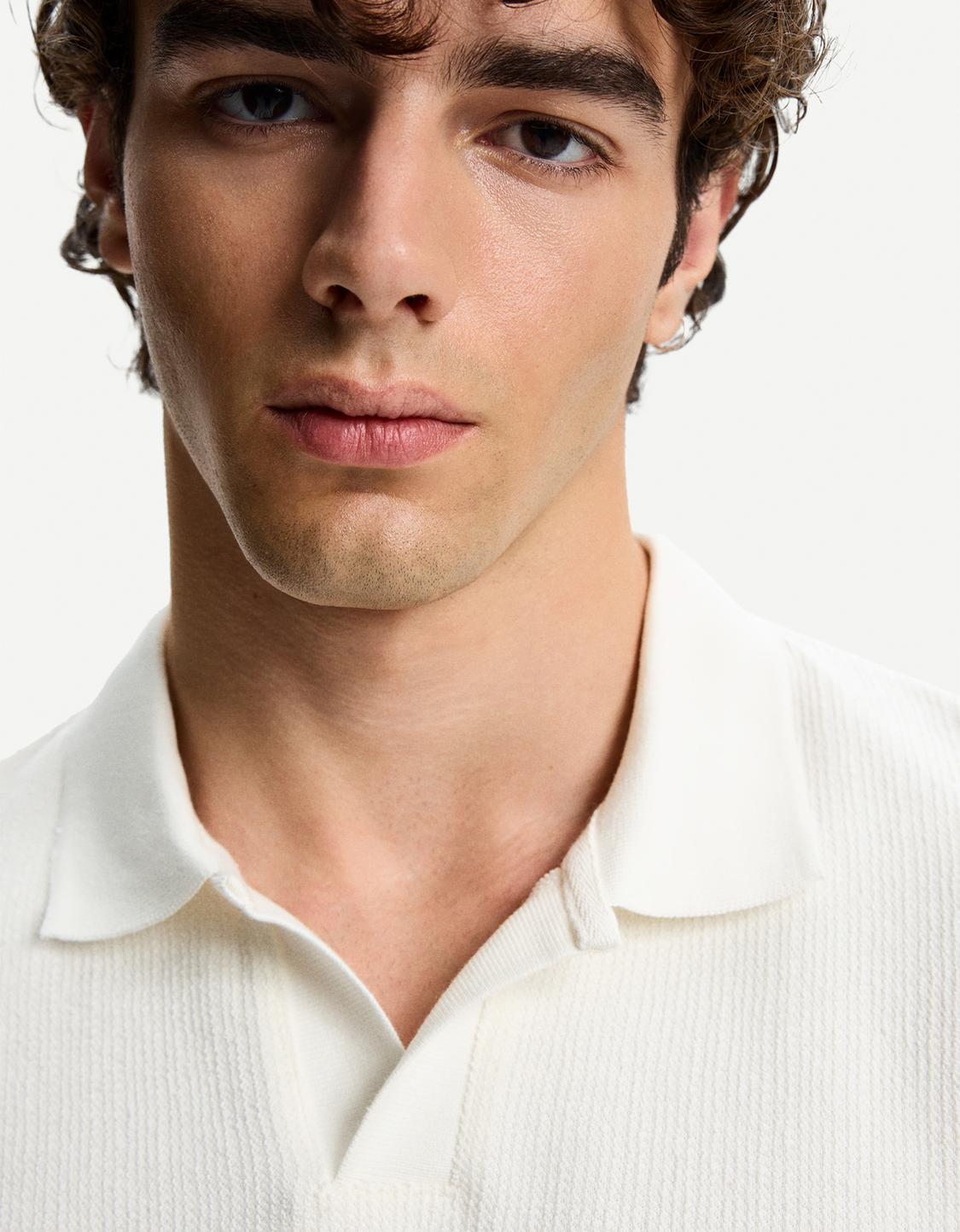 Textured polo shirt