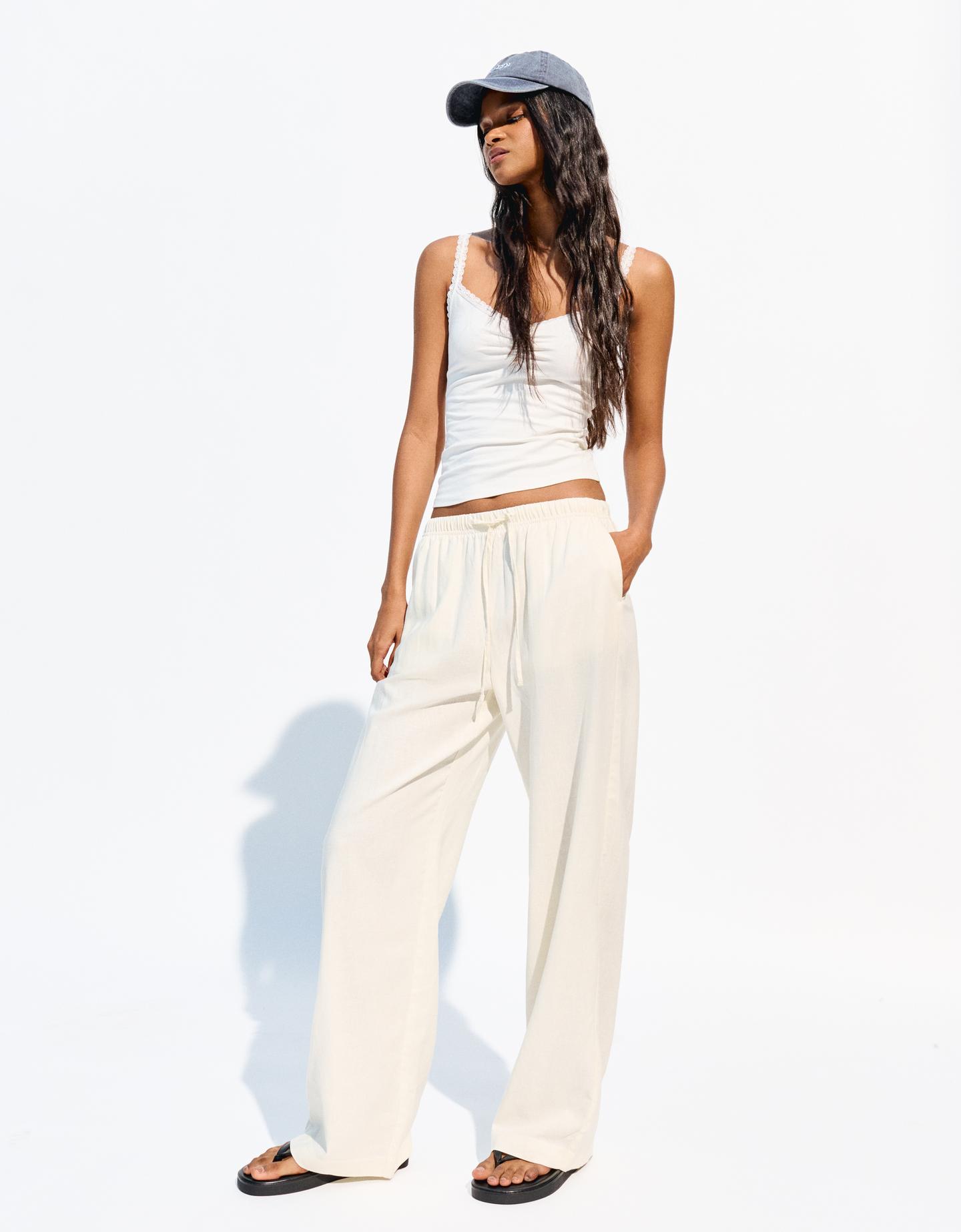 Bershka Pantaloni Misto Lino Con Elastico In Vita Donna L Giallo