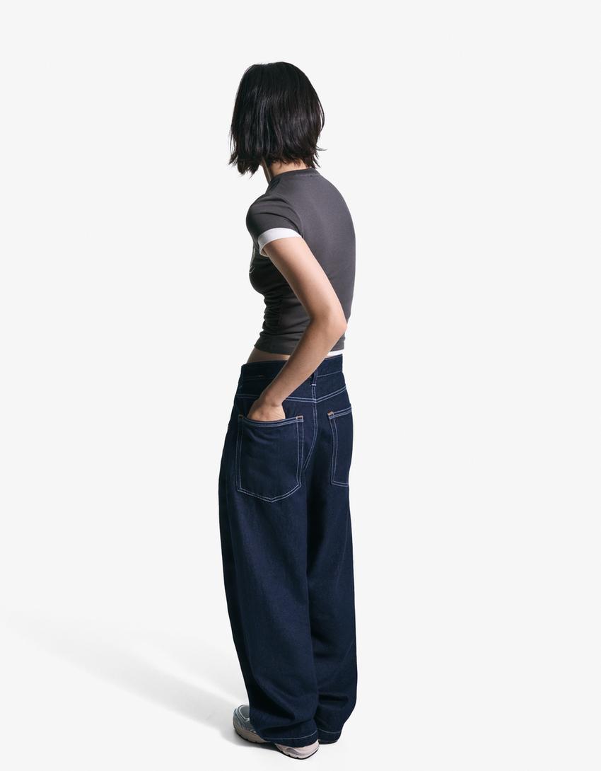 T-shirt manches courtes imprimé clous-Gris foncé
