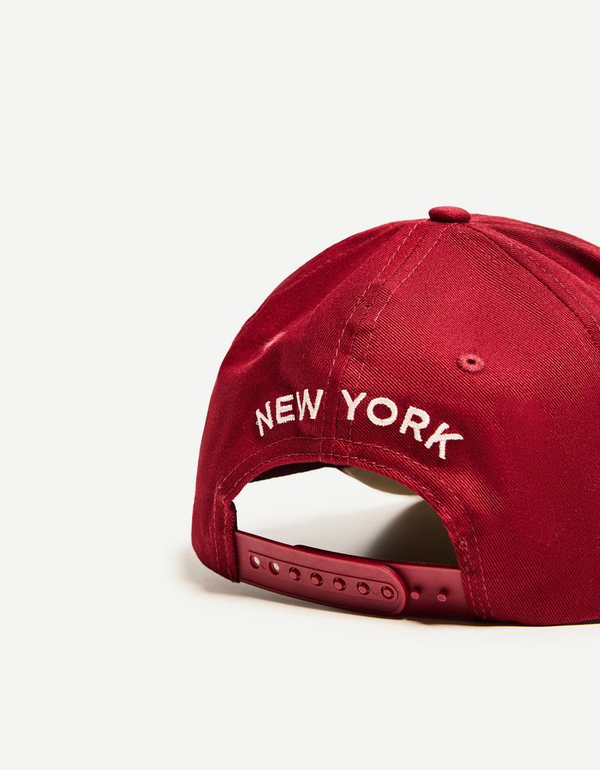 Embroidered cap-Burgundy