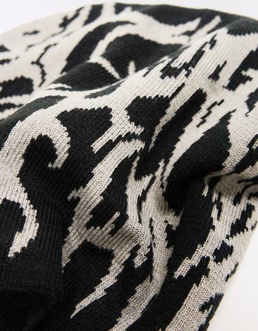 Knitted beanie — Black 4