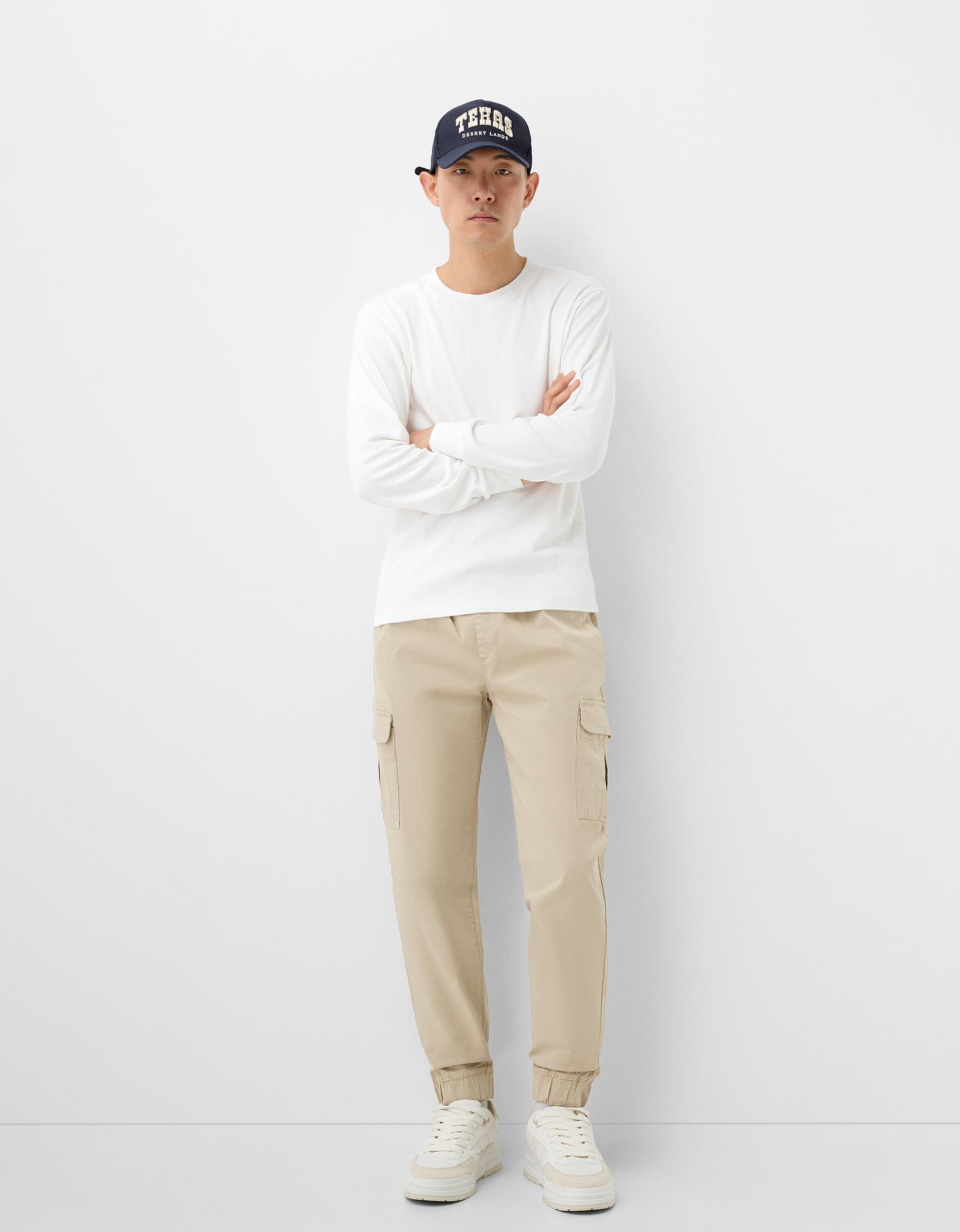 Bershka spodnie jogger cargo piaskowy