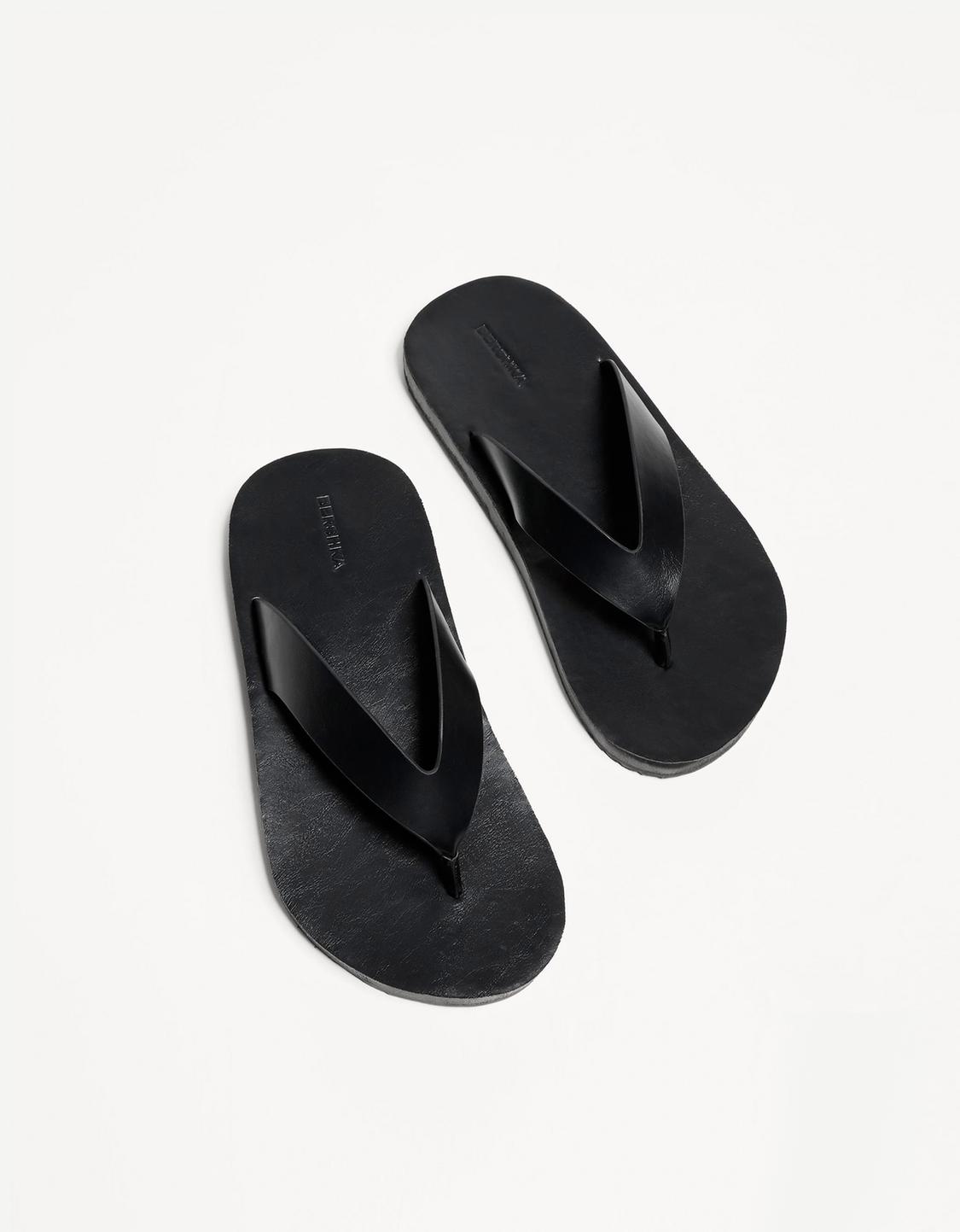 Strappy sandals