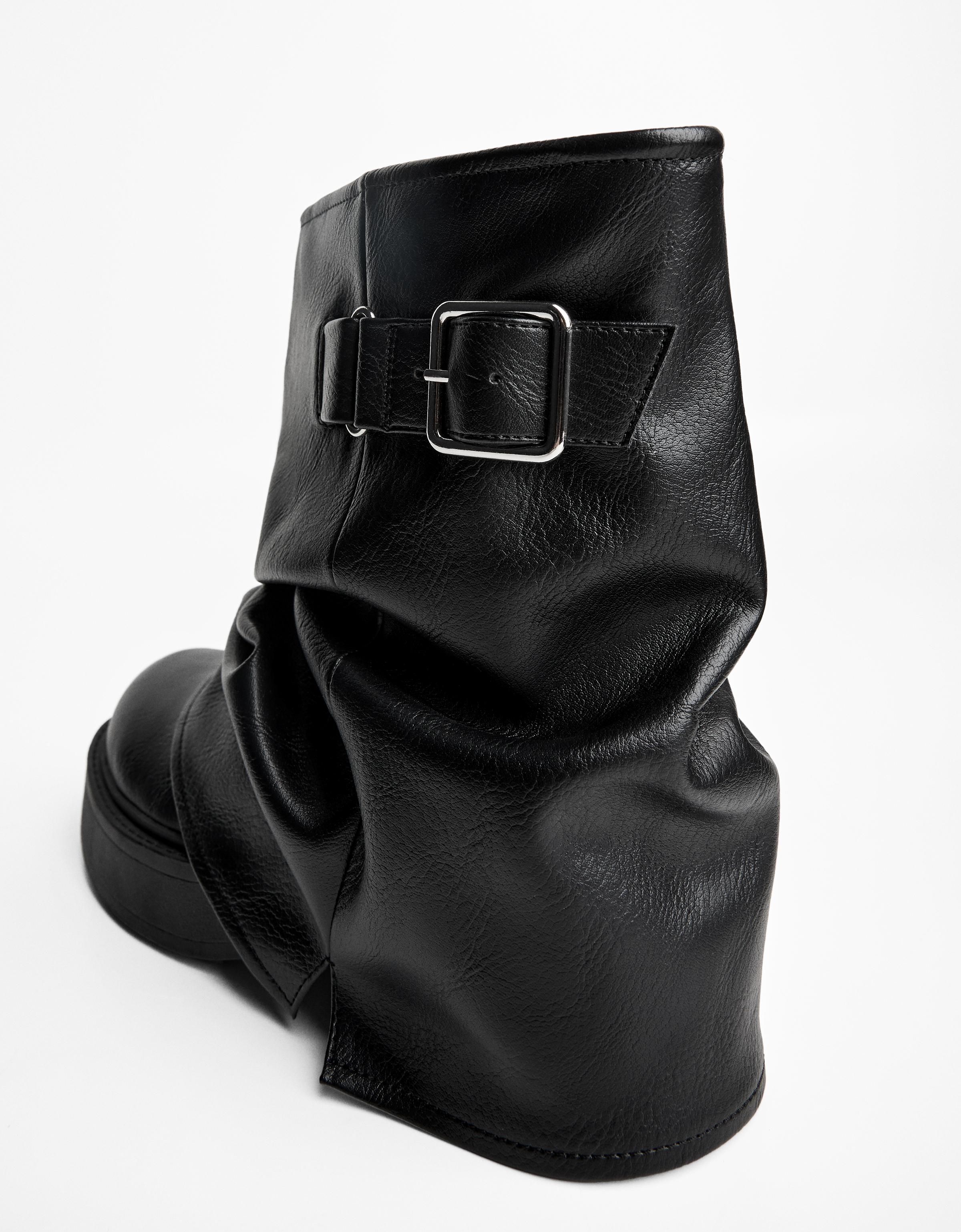 Flat ankle boots with buckle Women Bershka