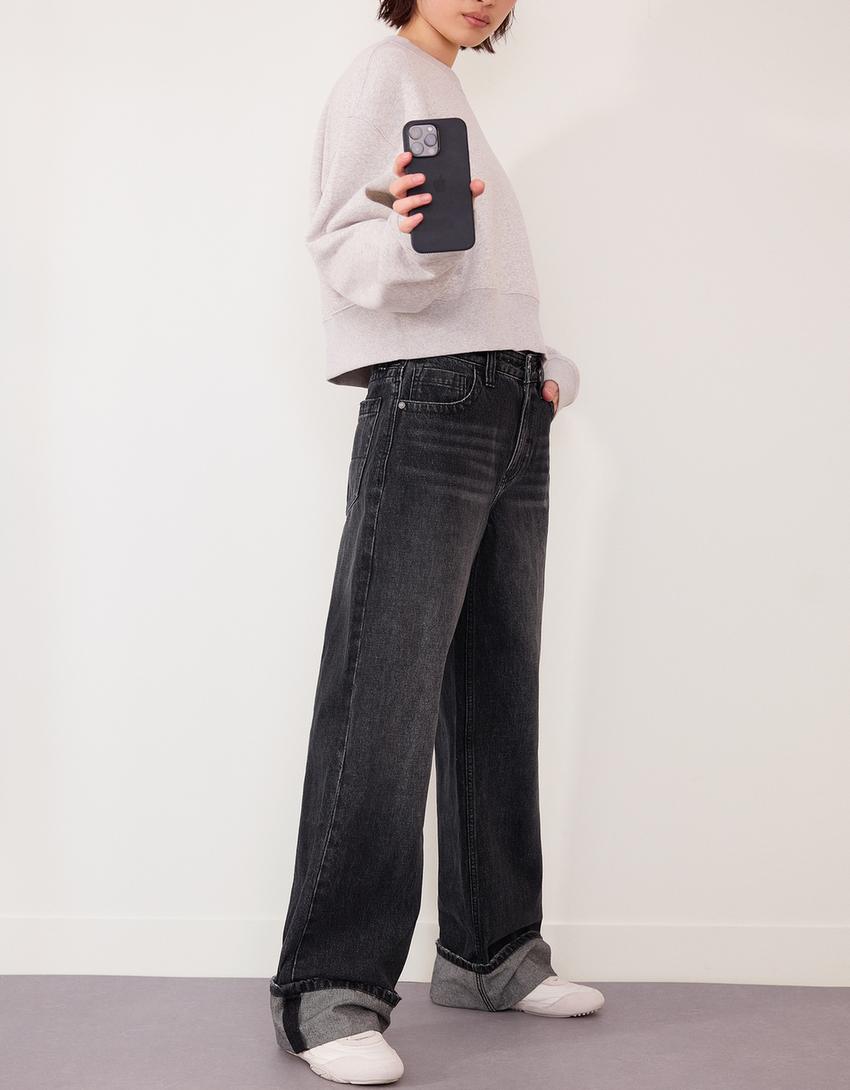 Wide-Leg-90's-Jeans mit umgeschlagenem Saum-Schwarz-2