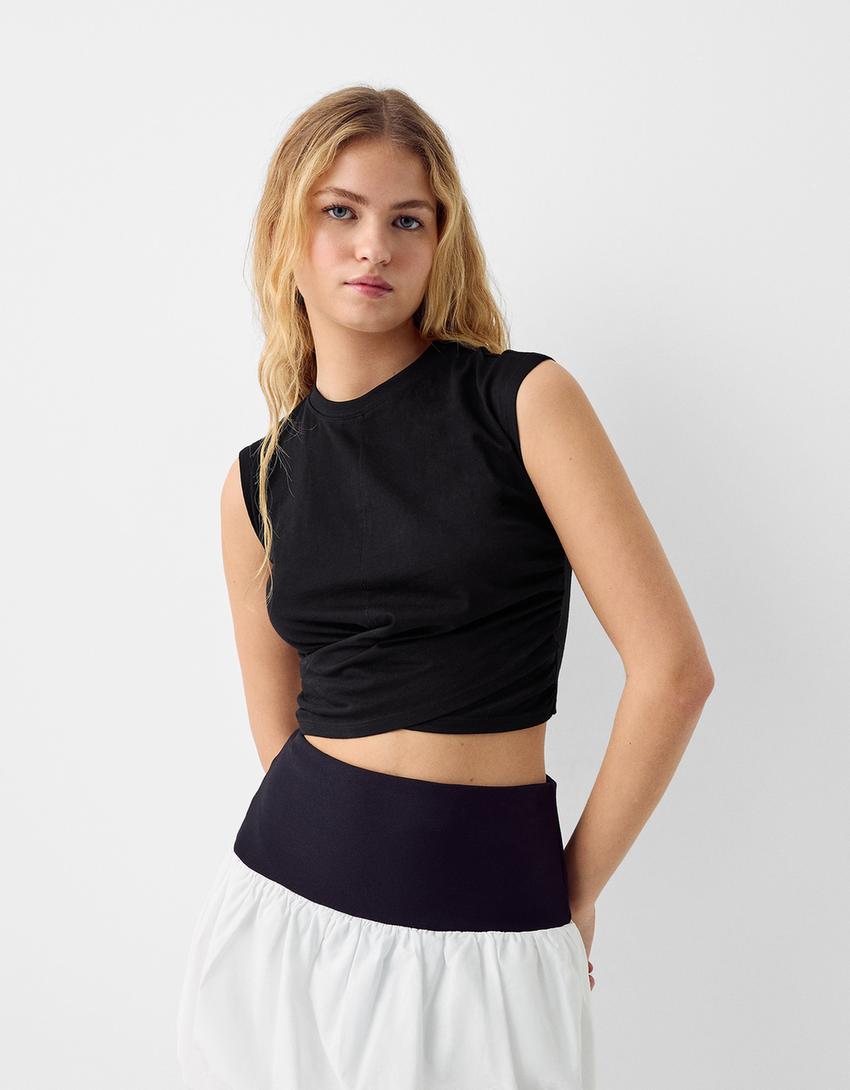 Kruvaze kolsuz t-shirt-Siyah-1