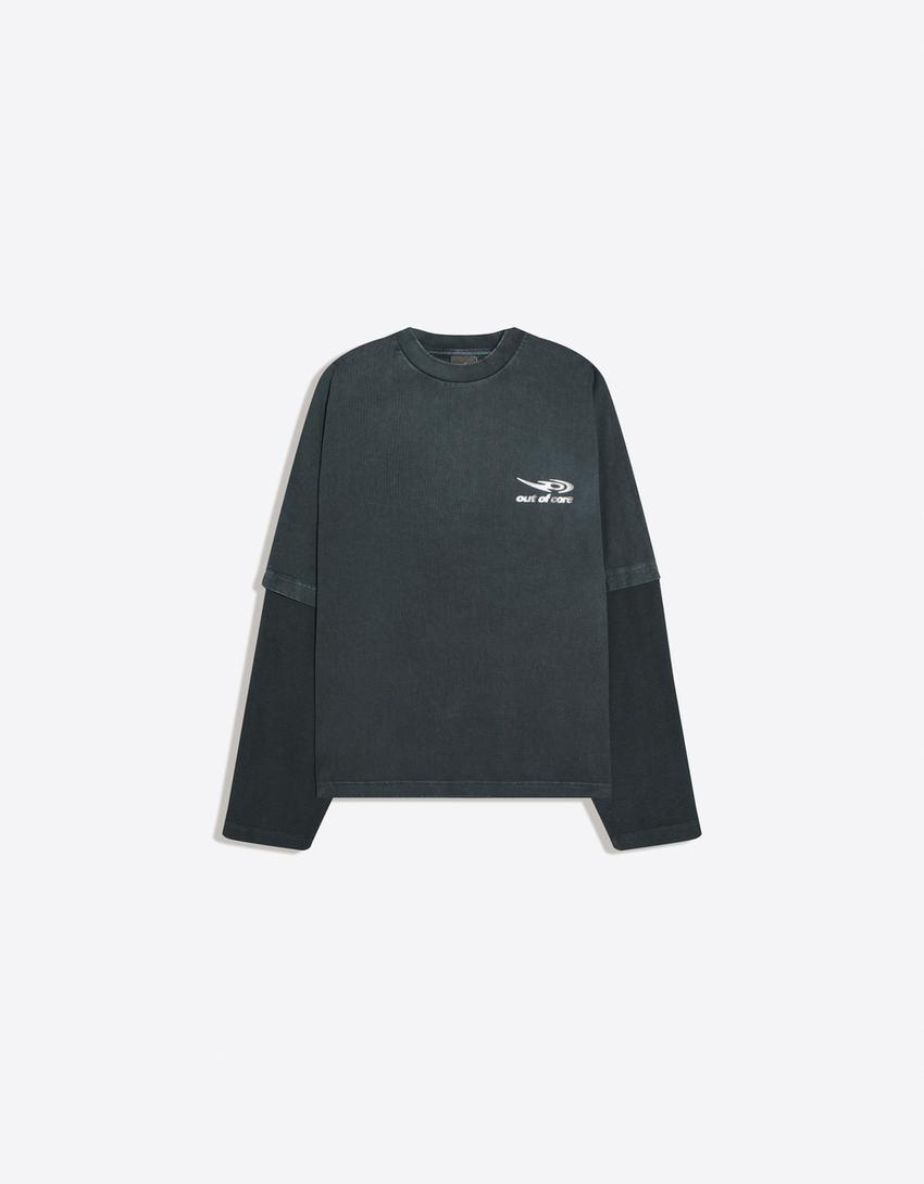 Langarmshirt mit „OUT OF CORE“-Print-Schwarz