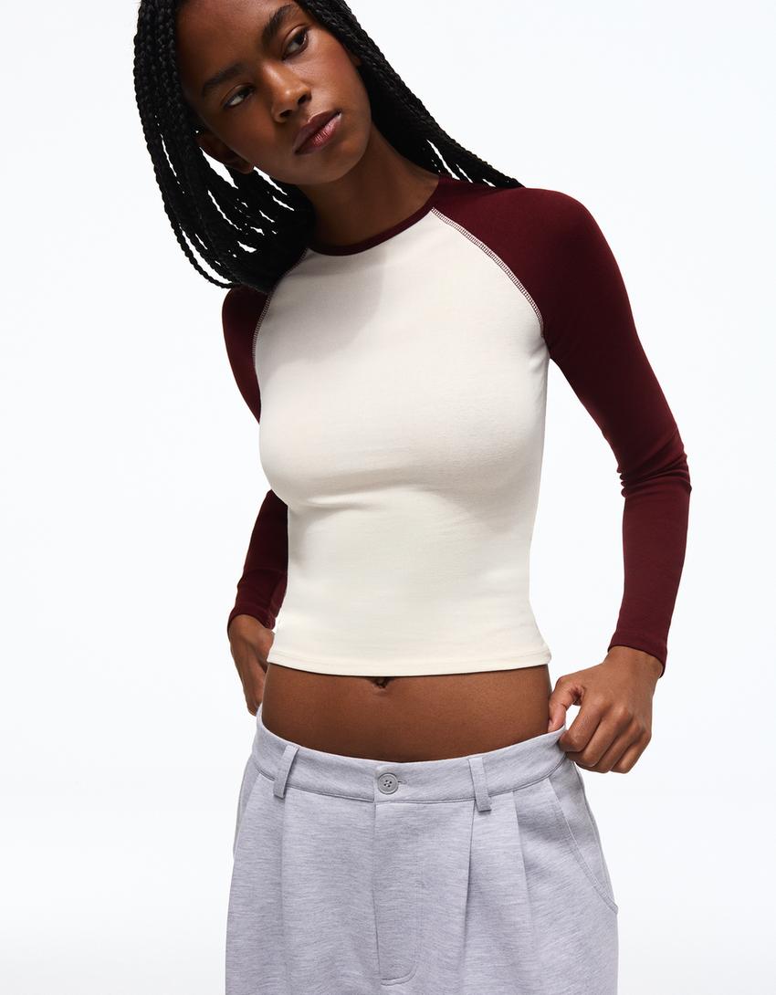 Long-sleeved raglan T-shirt - Women | Bershka