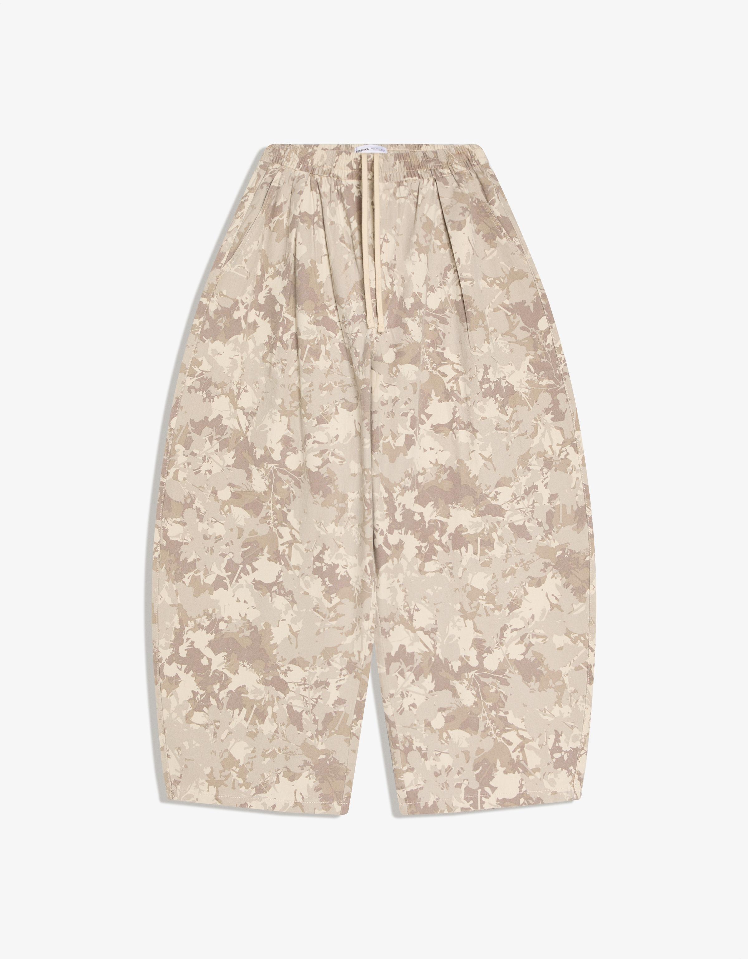 Bershka Hose Mit Puffärmel-Print Damen Xs Sandfarbe