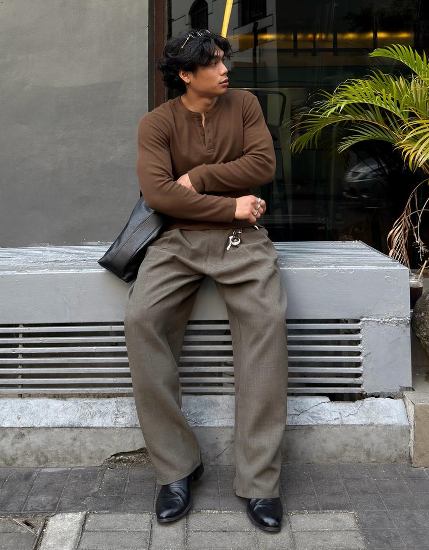 Super baggy tailored trousers-Khaki