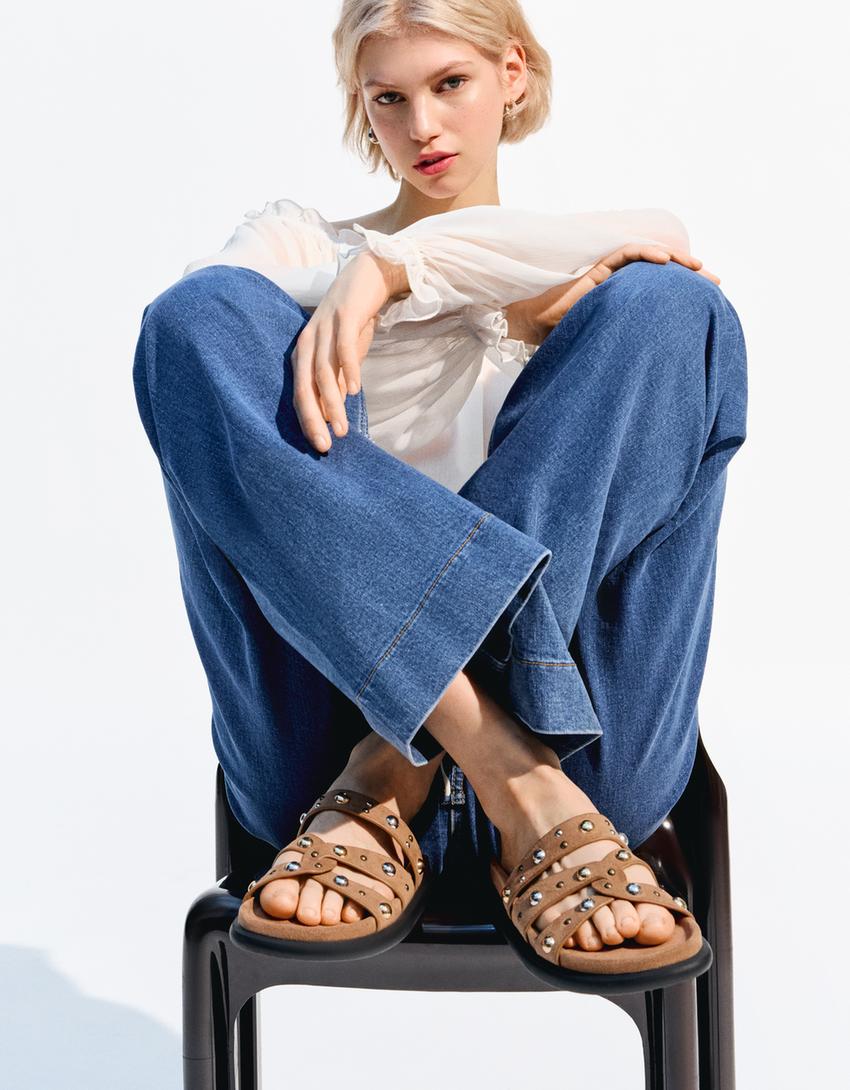 Studded flat sandals-Tan-1