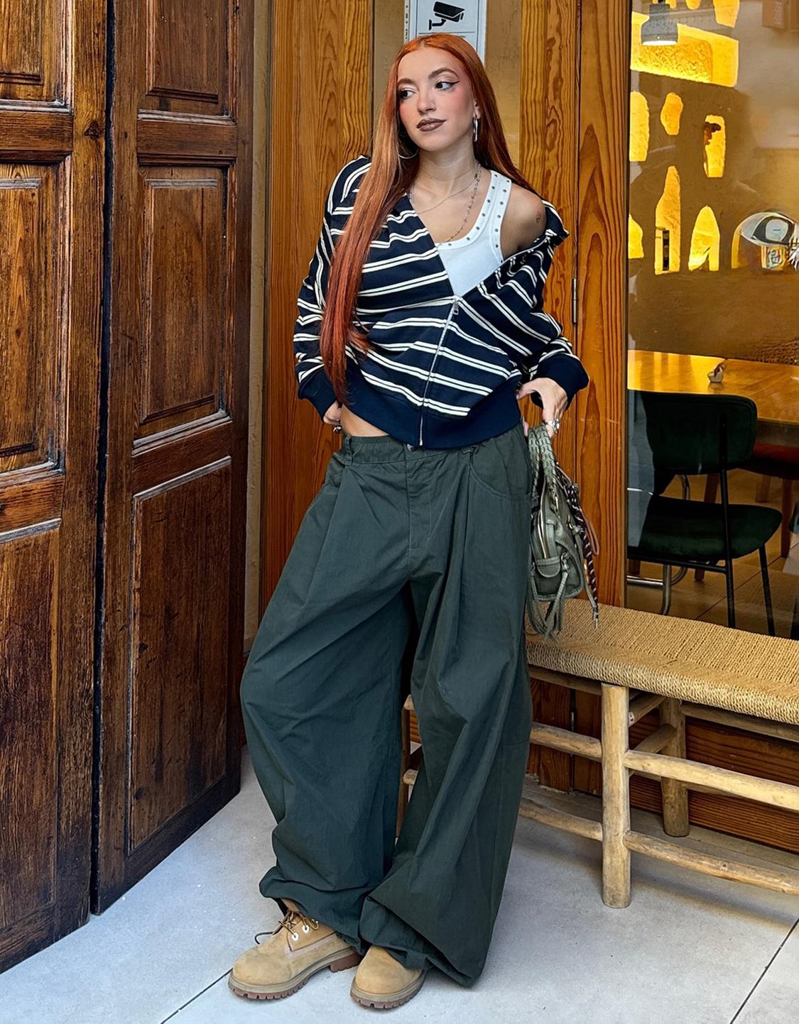 Striped hoodie with zip