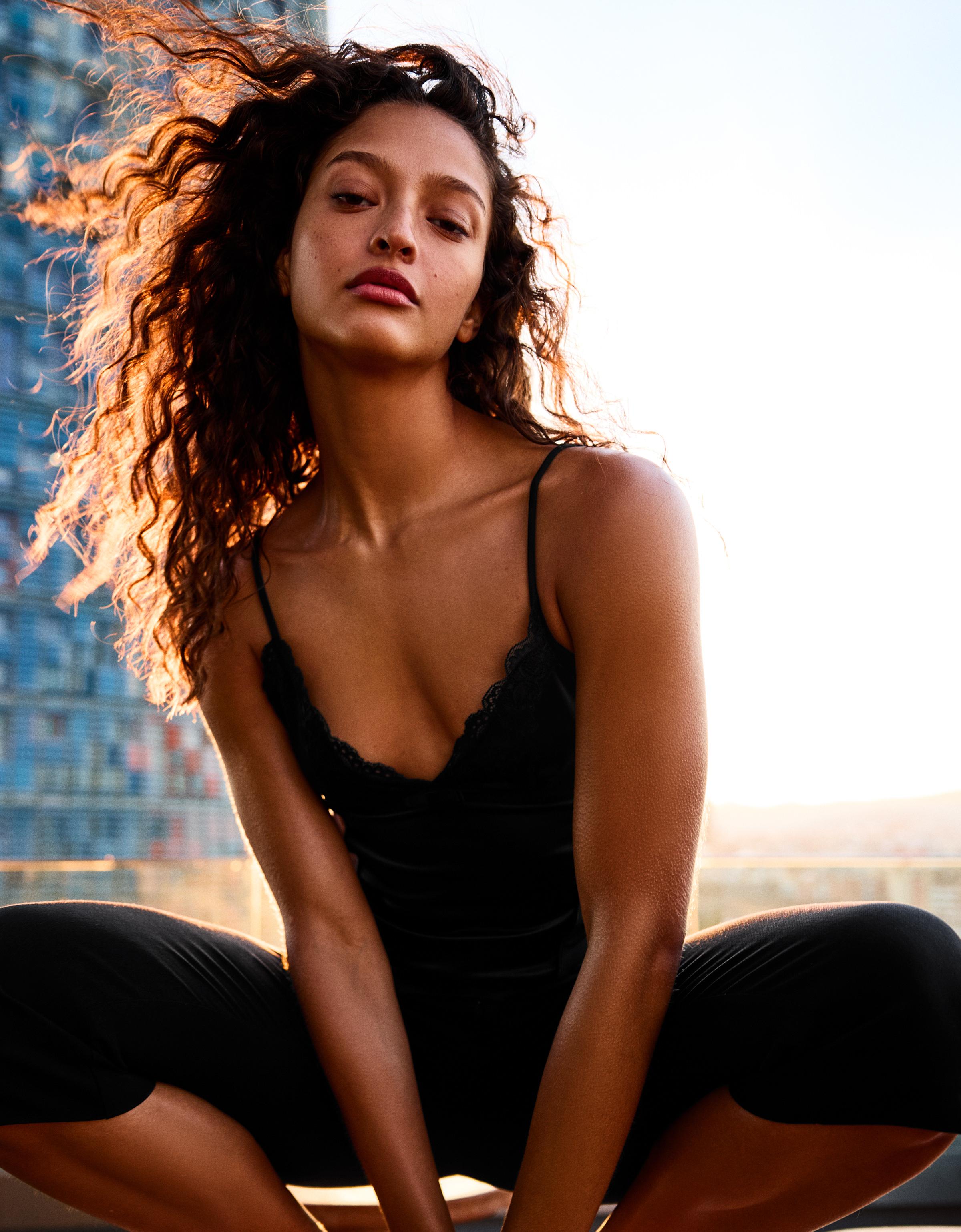Lace trim camisole top