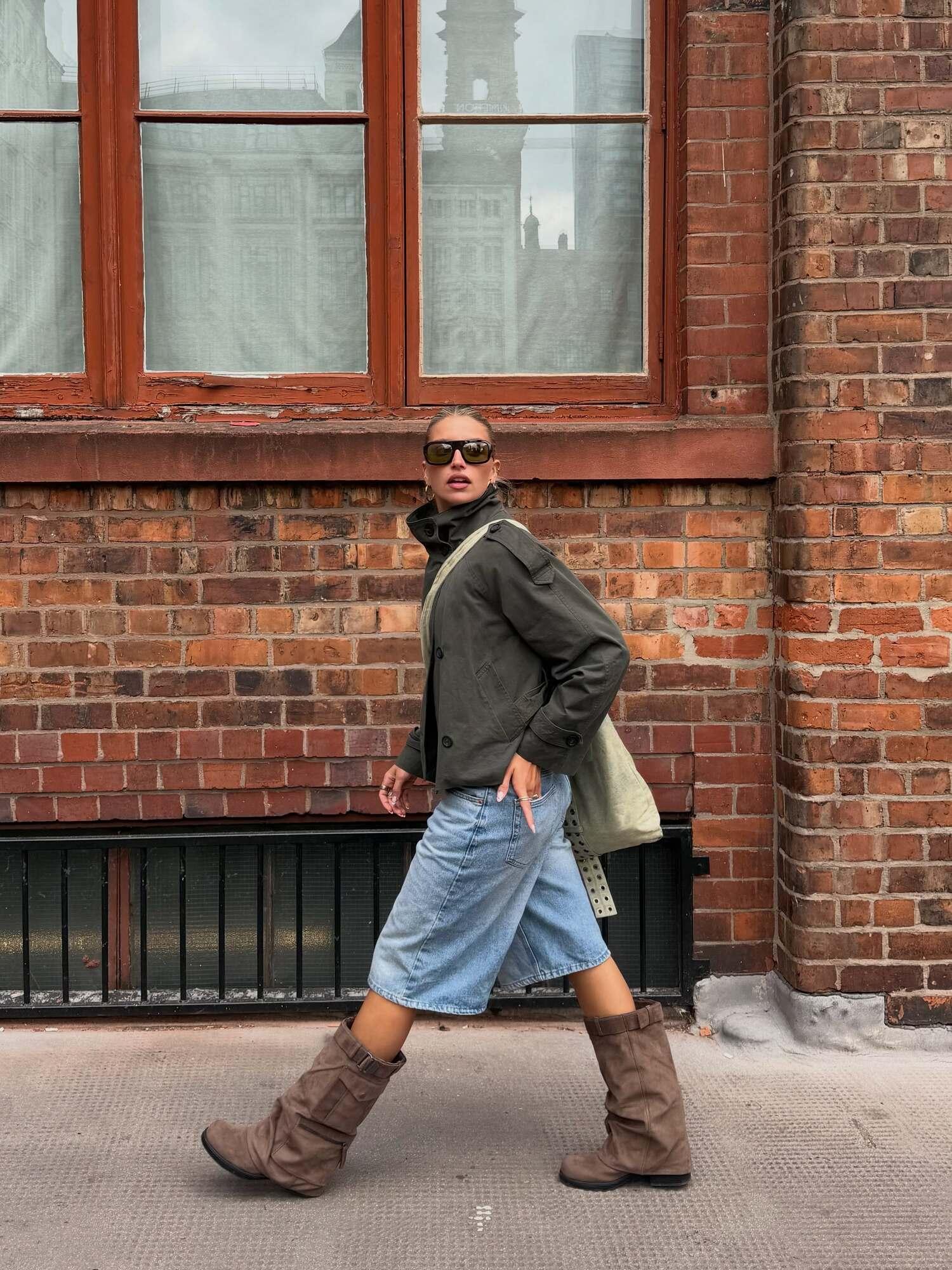 Flat boot with trouser pockets — Brown