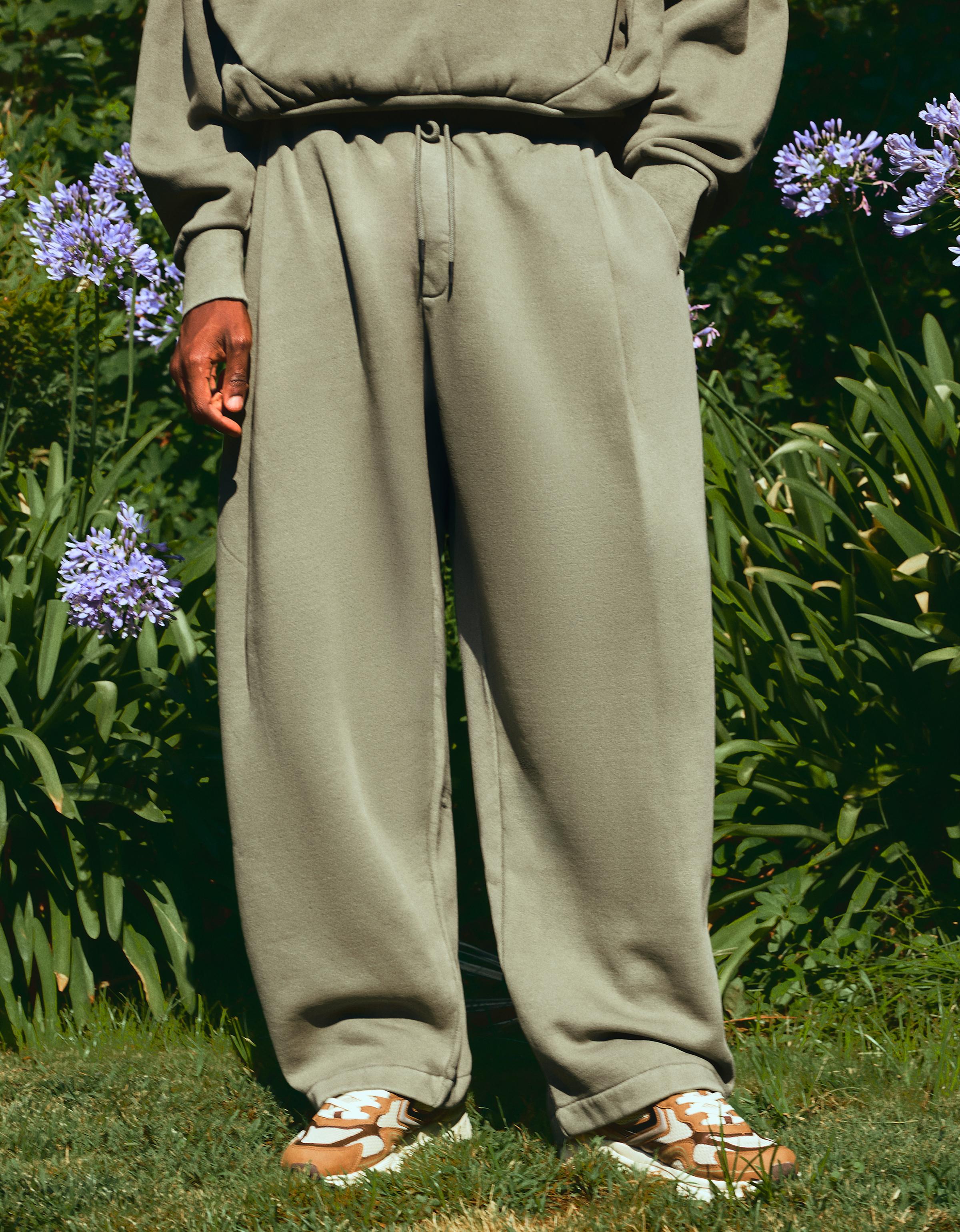 Balloon trousers with washed effect — Khaki