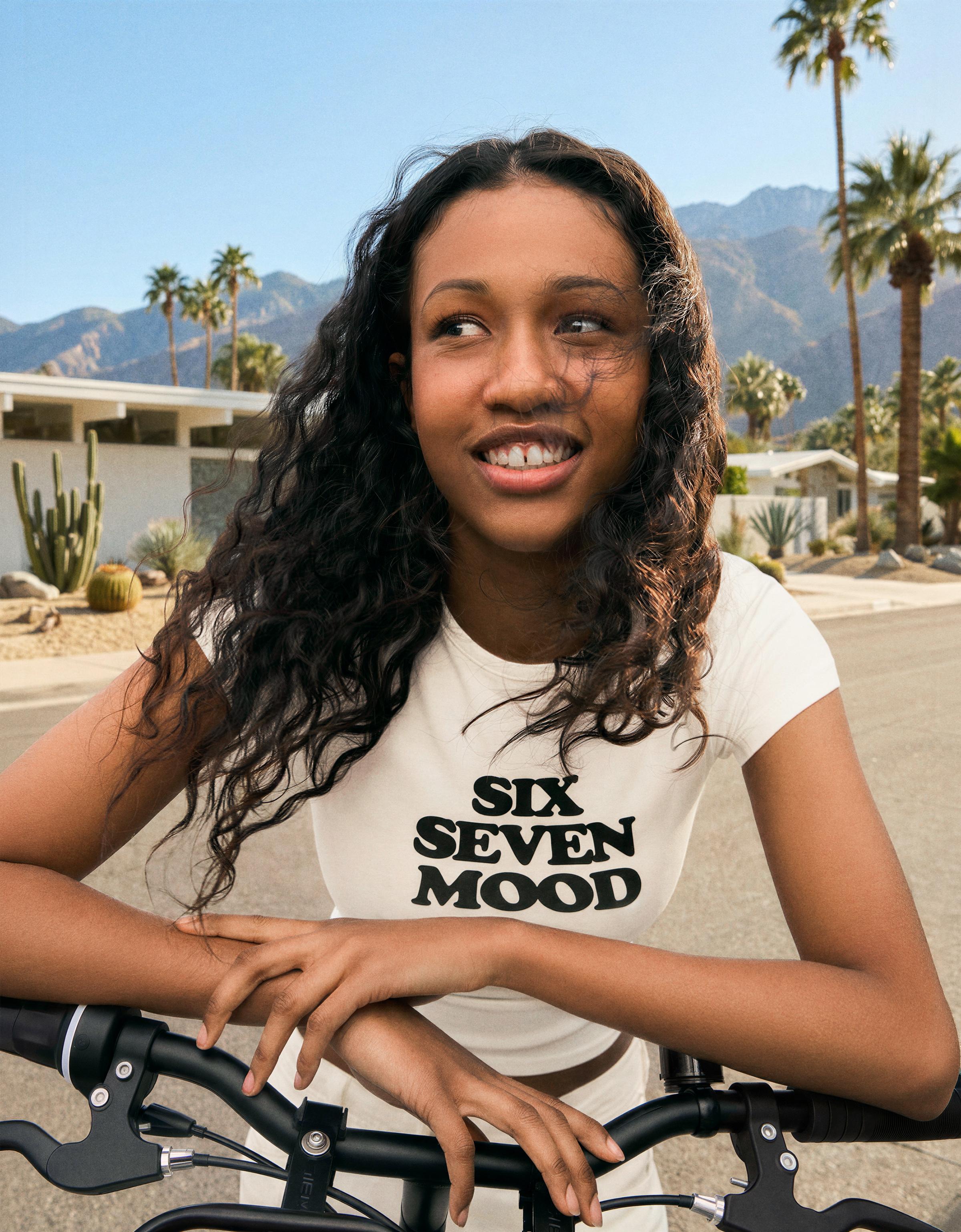 Bershka Camiseta Manga Corta Print Mujer L Blanco Roto