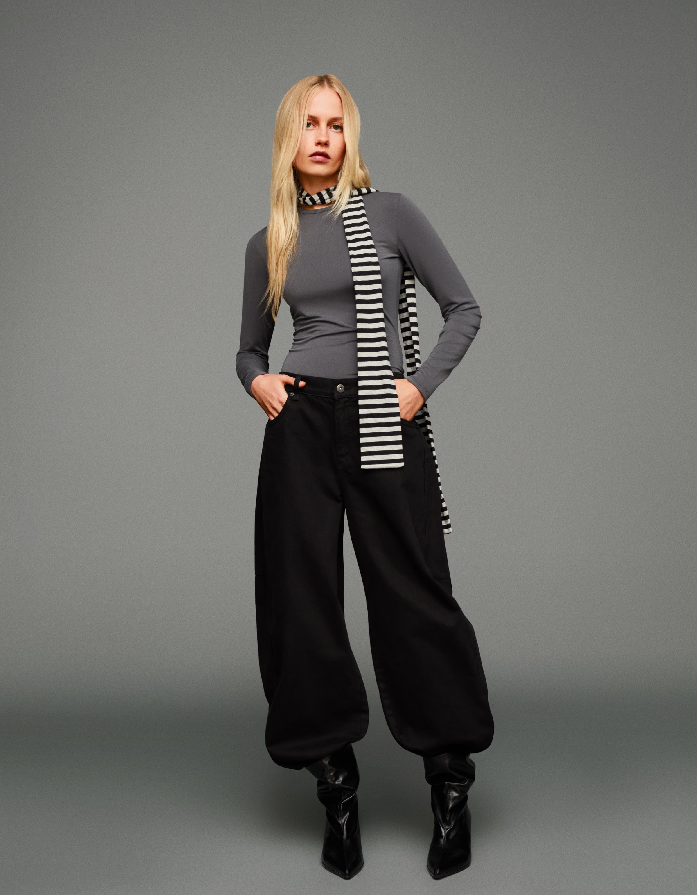 Bershka Weiches Langarmshirt Damen Xs Dunkelgrau