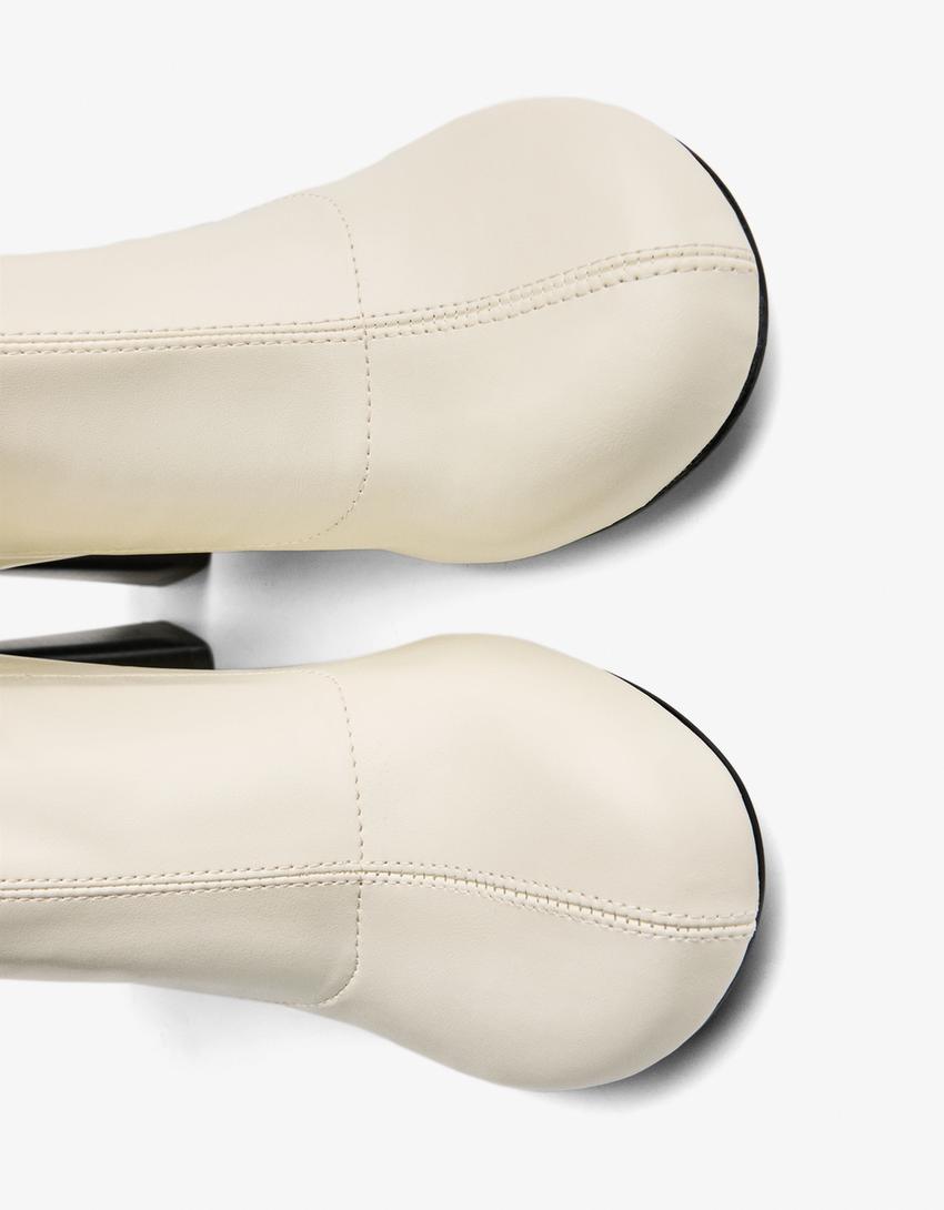 Botine cu toc lat-Ecru