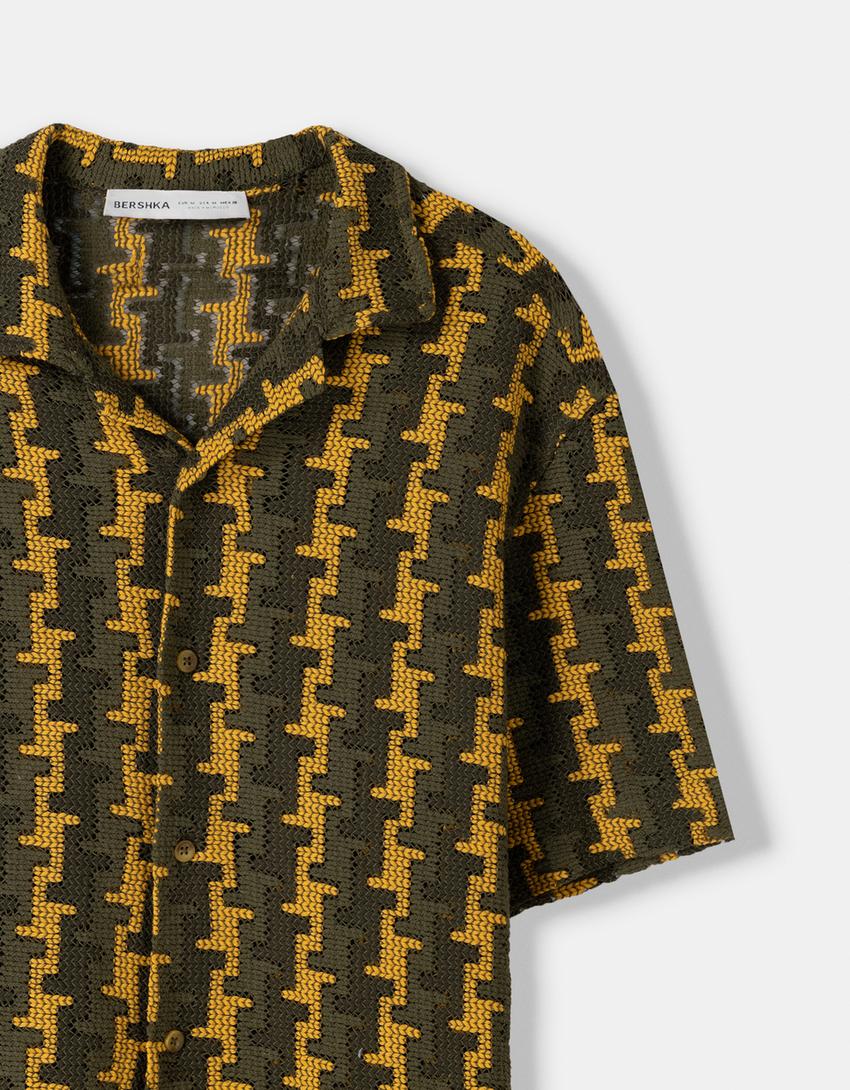 Short sleeve textured shirt-Khaki-2