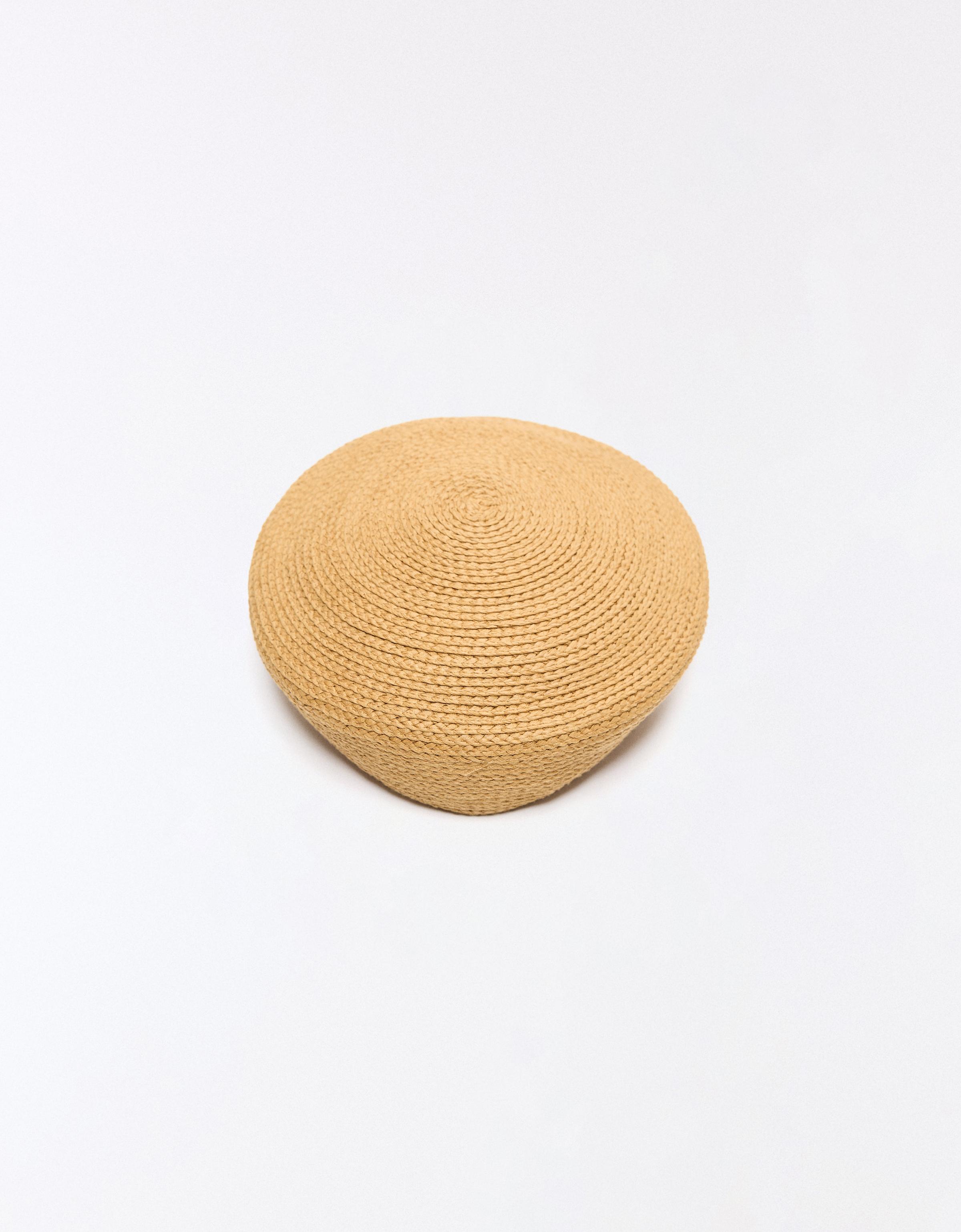 Rustic pillbox hat — Sand