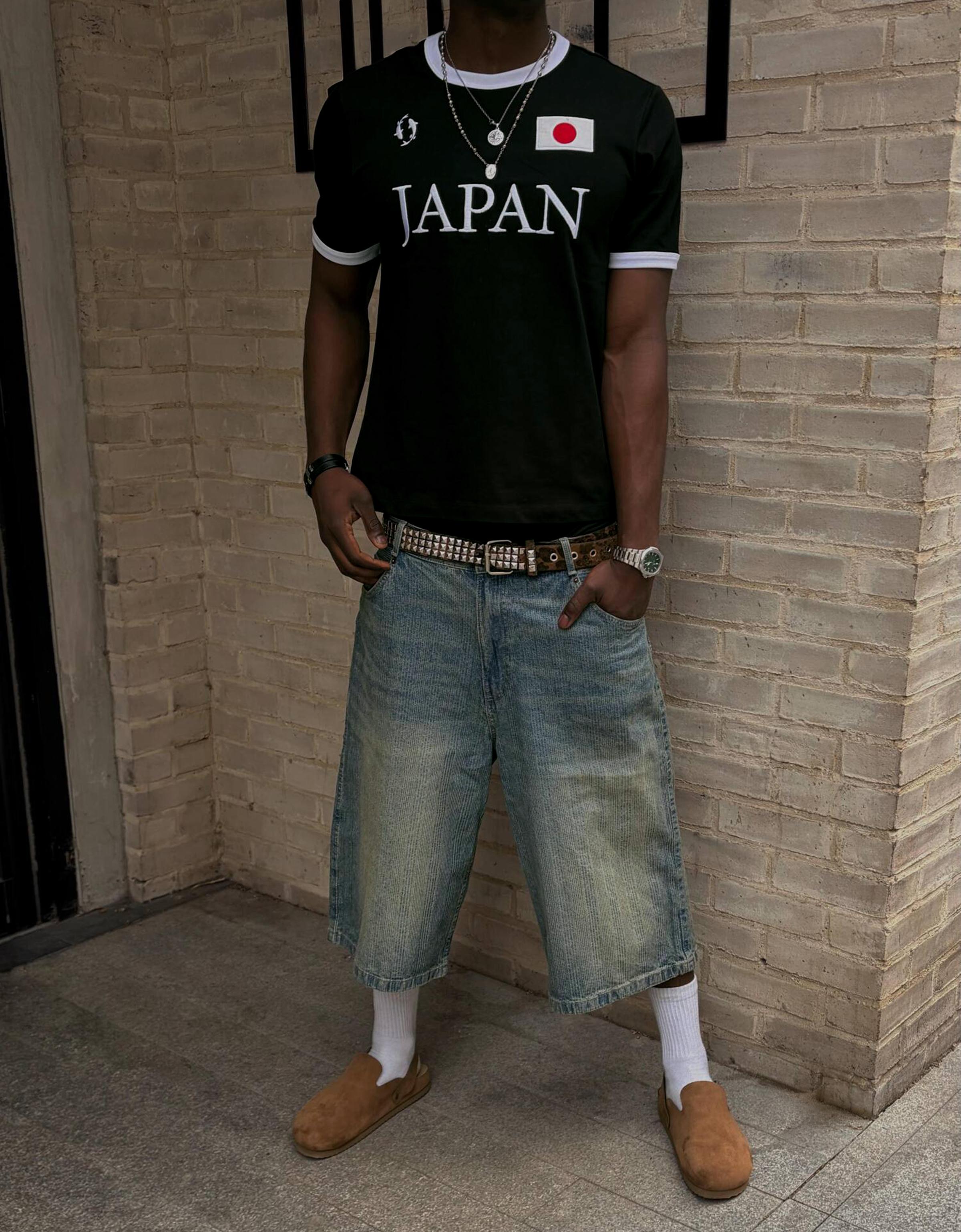 Slim fit printed T-shirt — Black