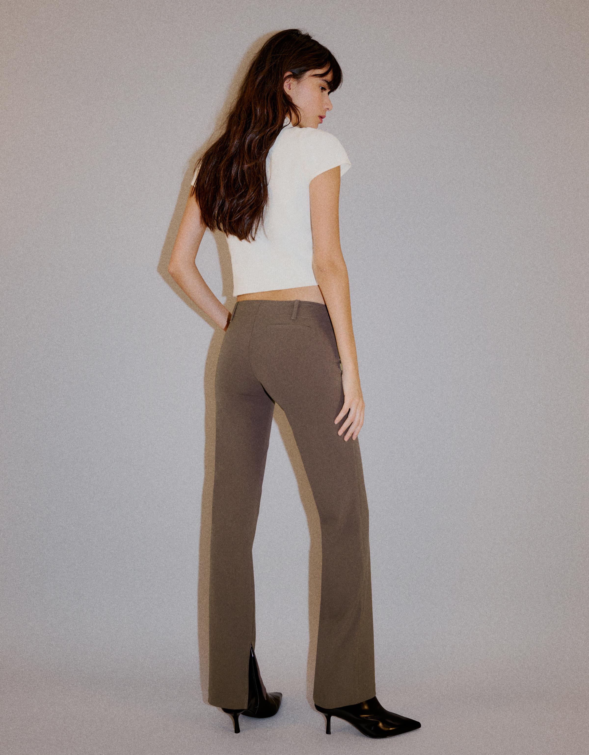 Slim fit low-rise trousers — Brown
