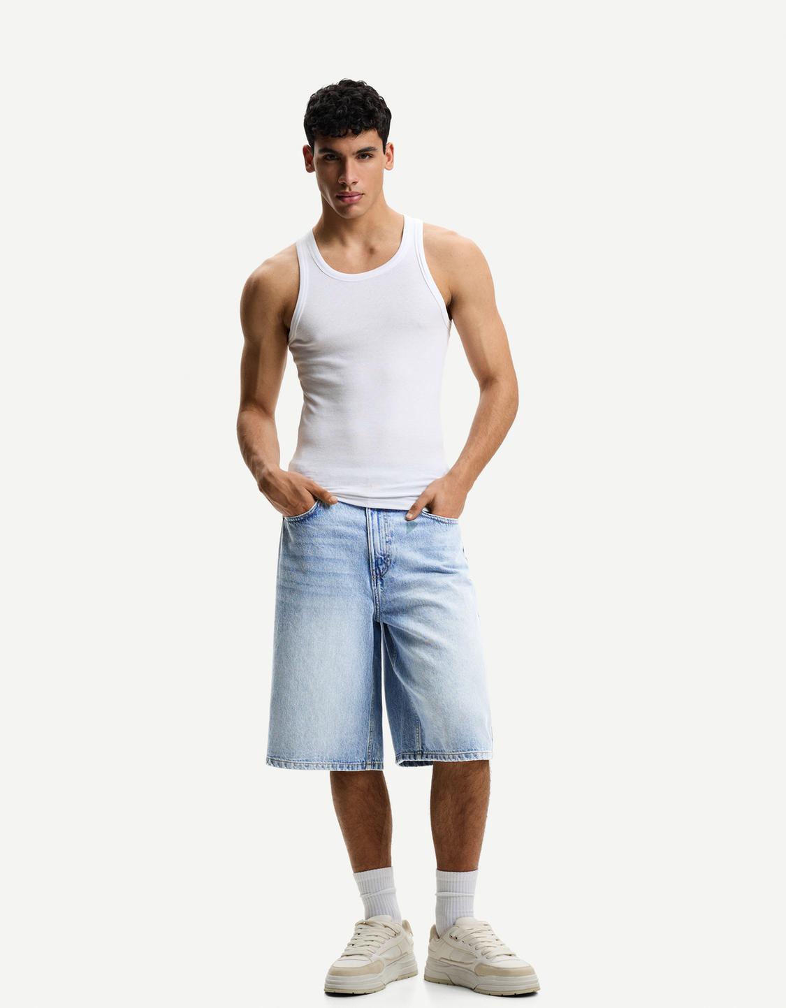 Baggy denim Bermuda shorts