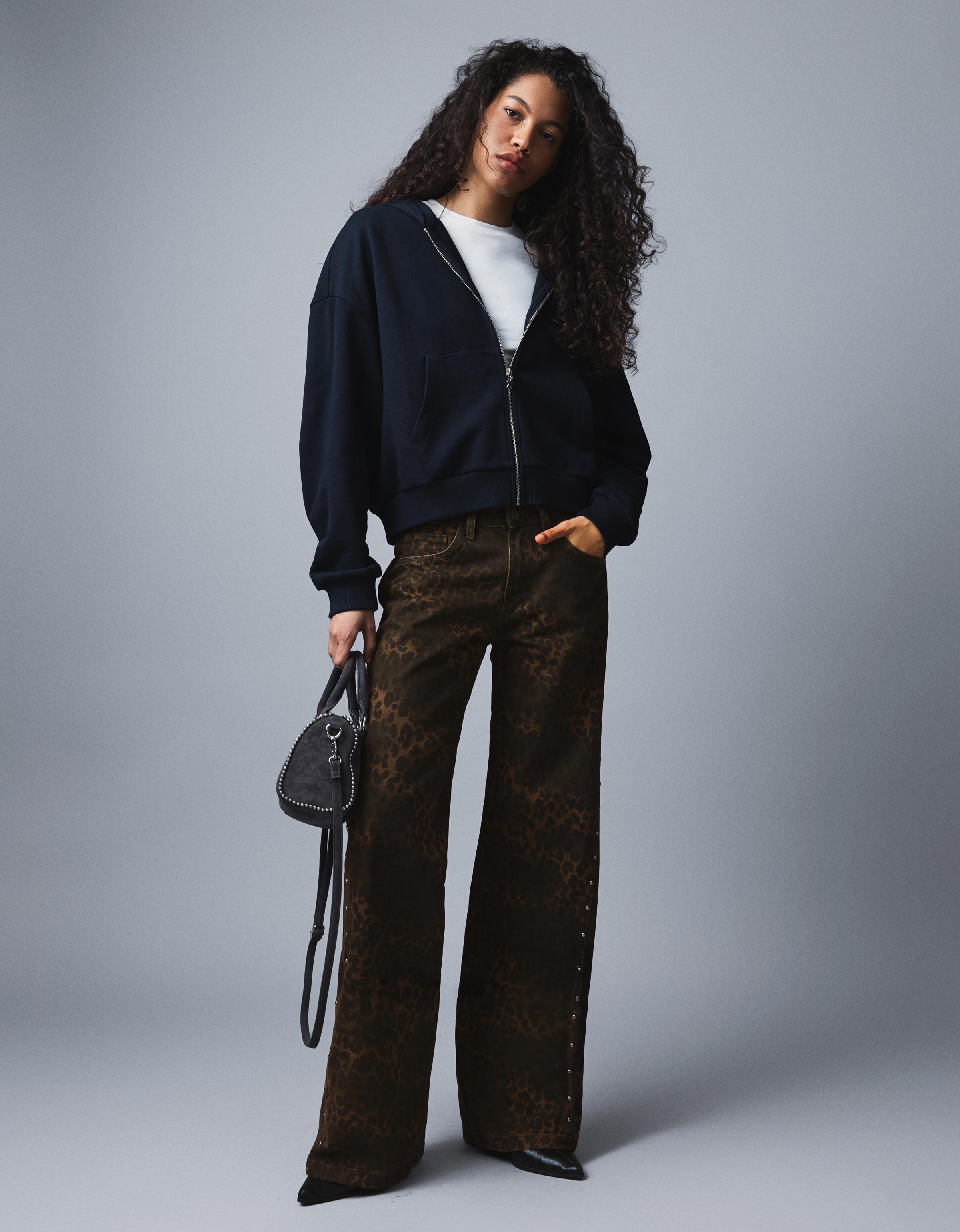 Bershka Gerade Geschnittene Serge-Hose Damen 36 Braun