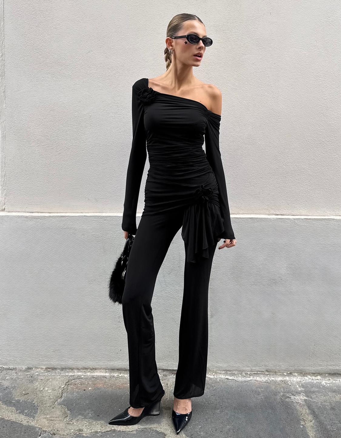 بنطلون جرسي مزين بالزهور