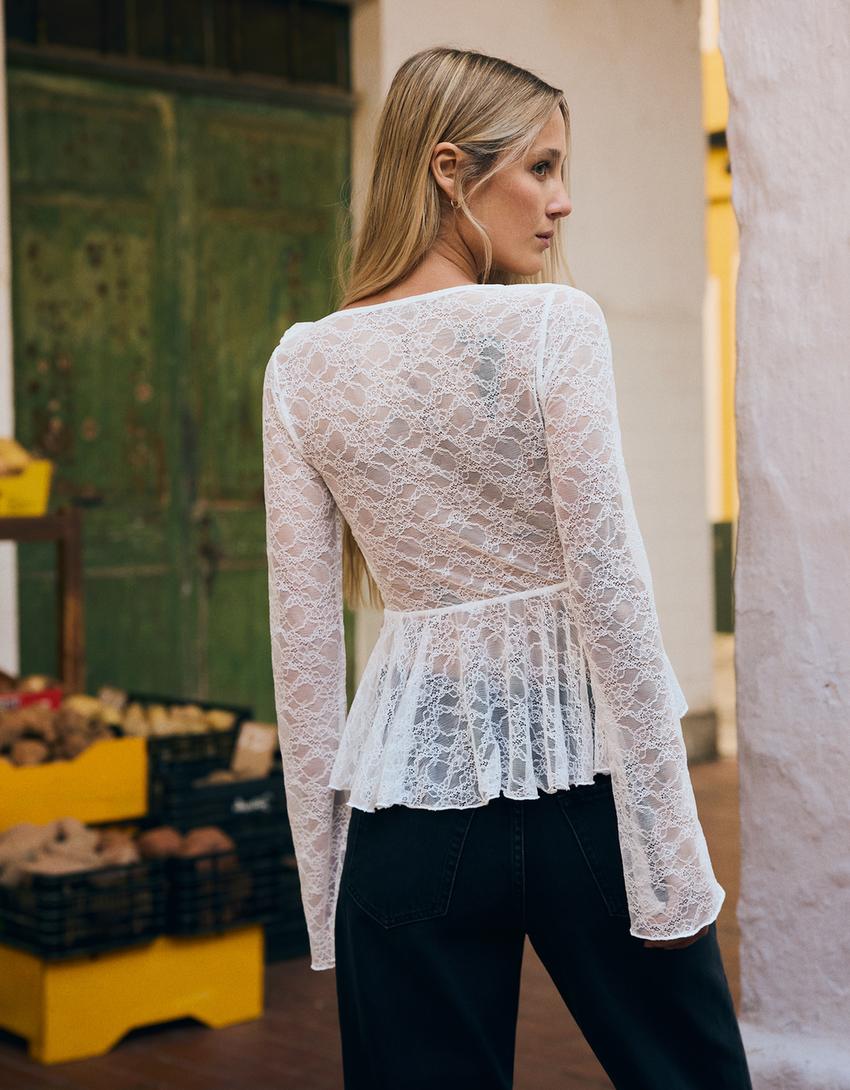 Lace ruffled T-shirt-White