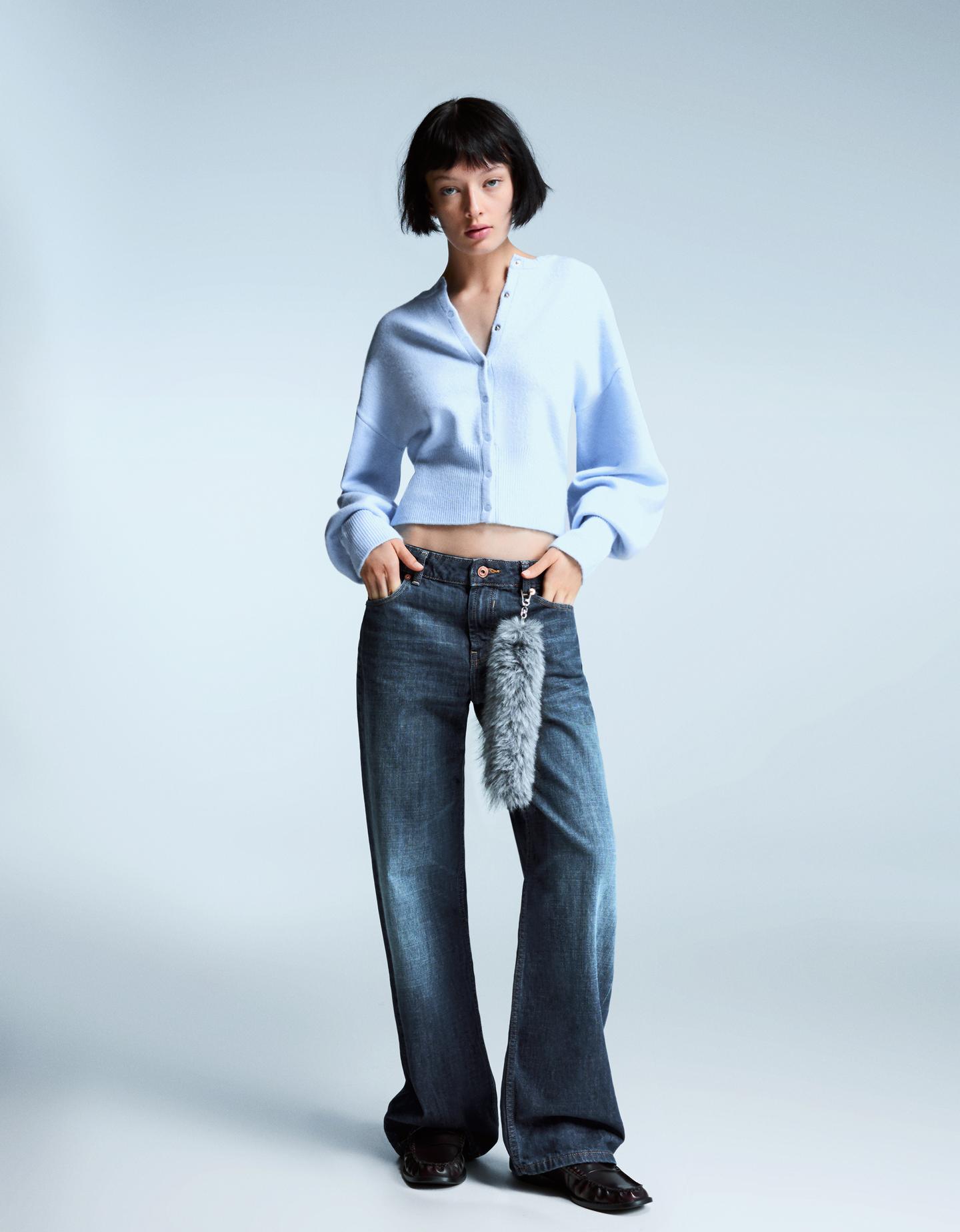 Bershka dopasowany kardigan rib jasnoniebieski