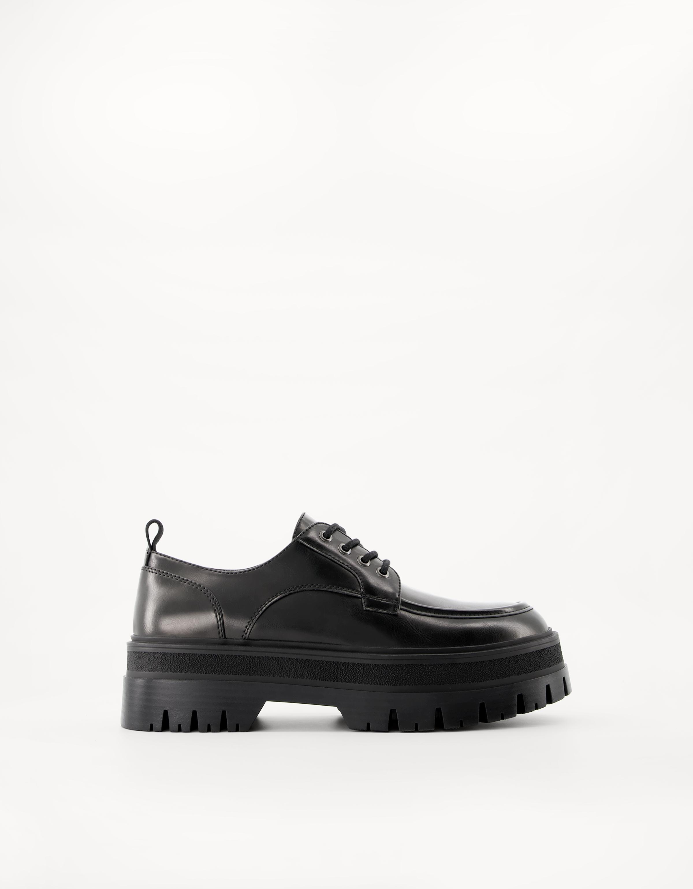 Bershka Schnürschuhe Profilsohle Herren 44 Schwarz