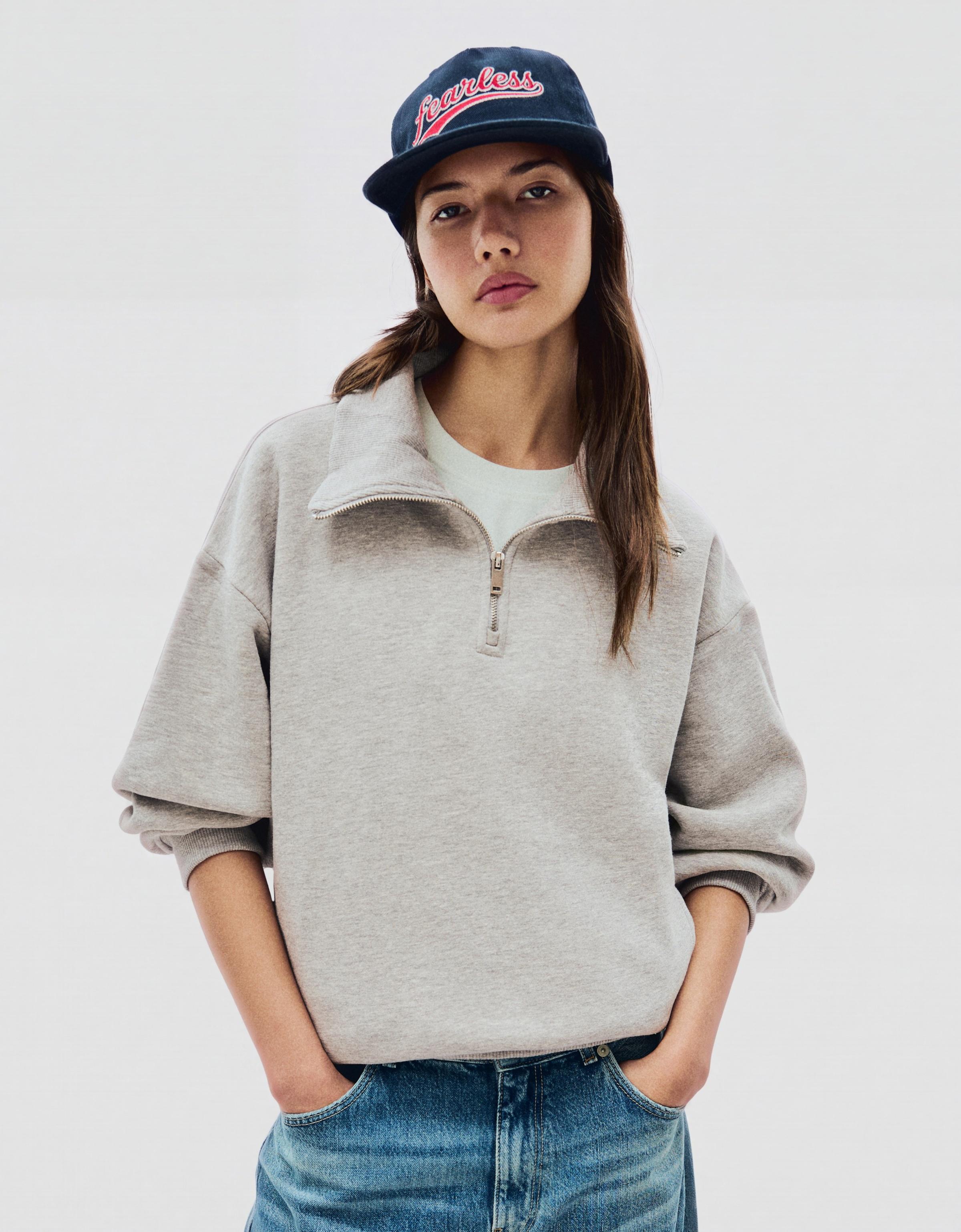 High neck zip-up sweatshirt — Grey