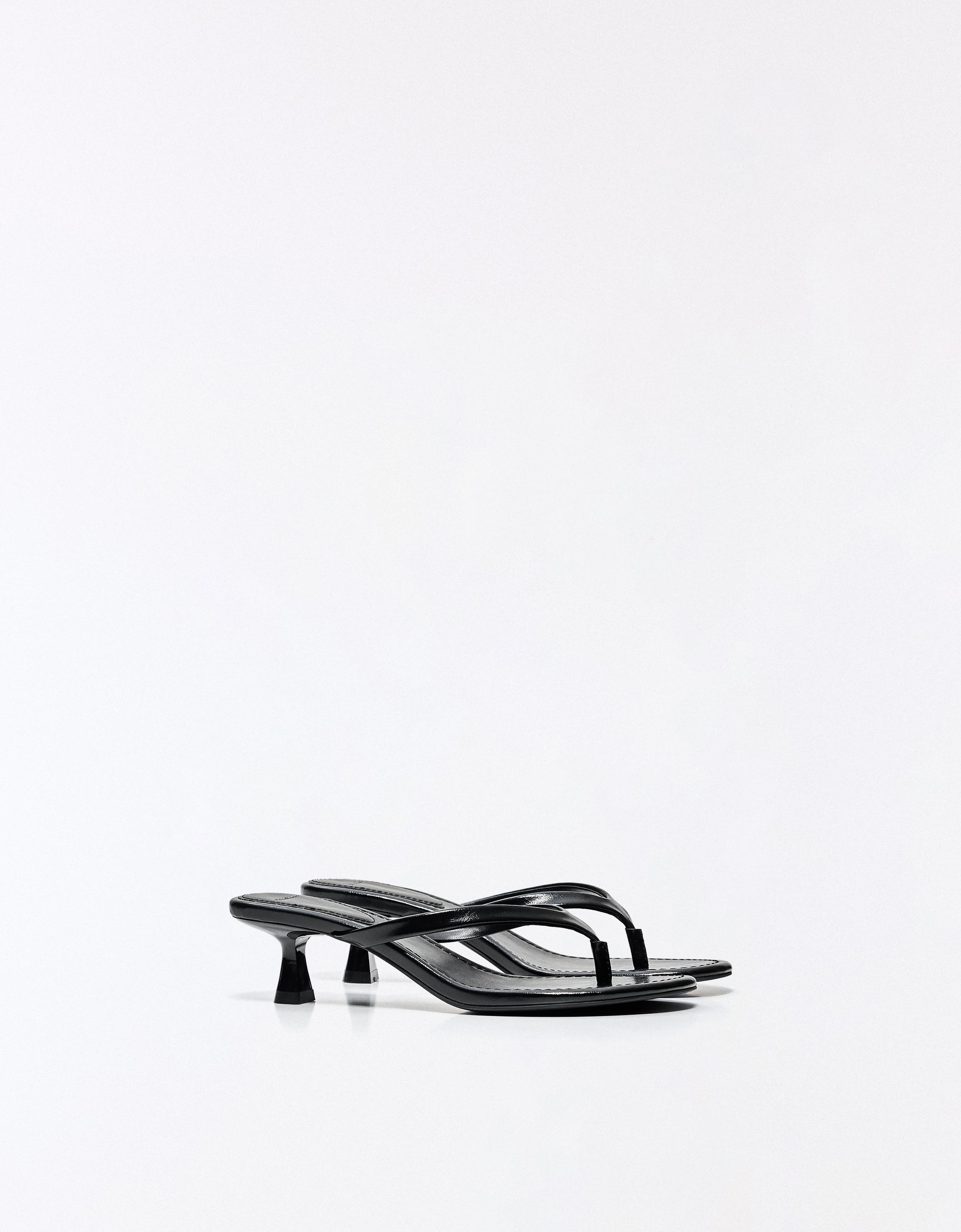 Heeled thong sandals — BLACK