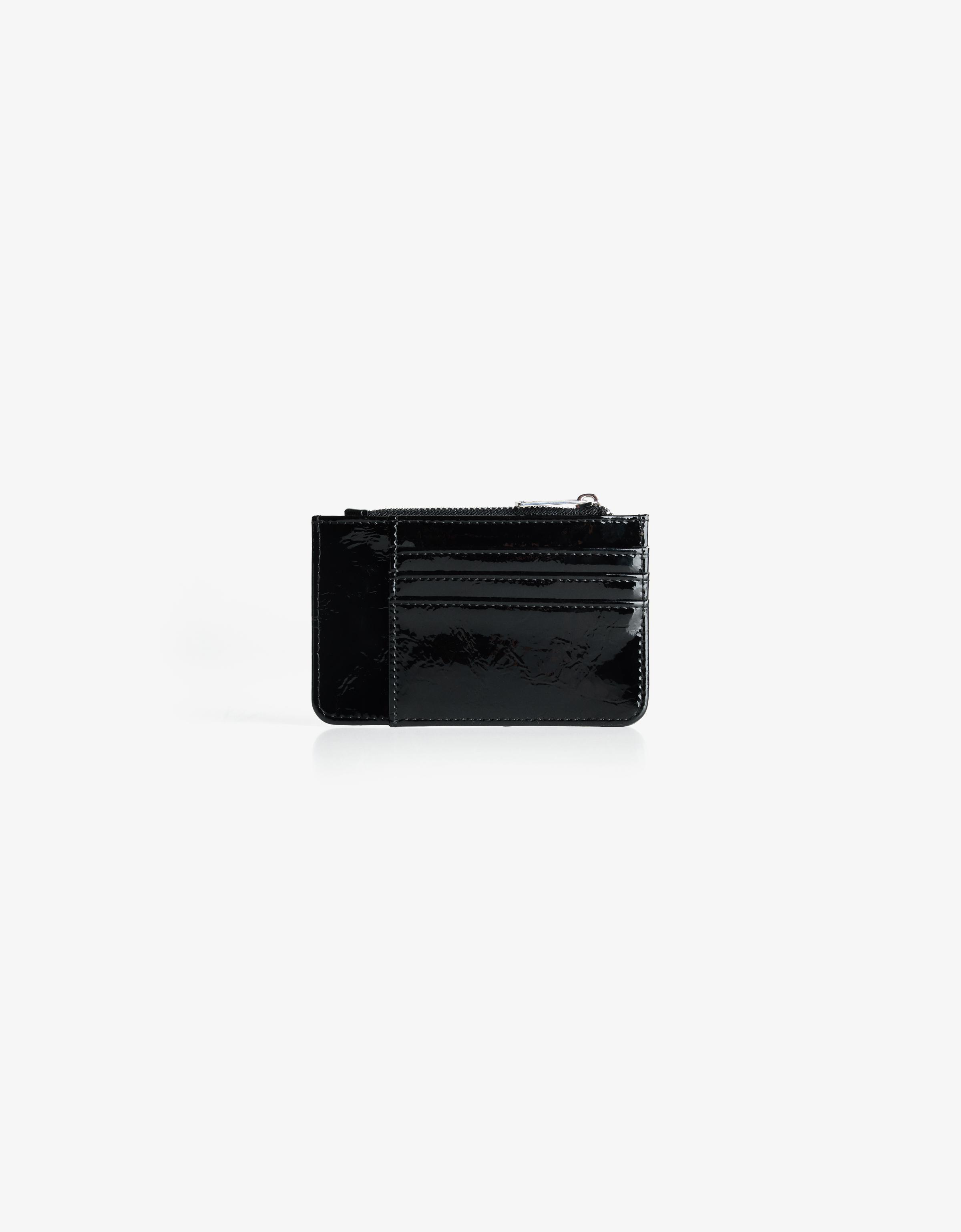 Bershka Kartenetui In Lackoptik Damen Schwarz