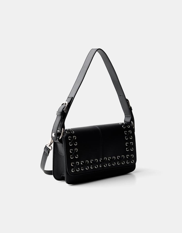 Minaudière with bow