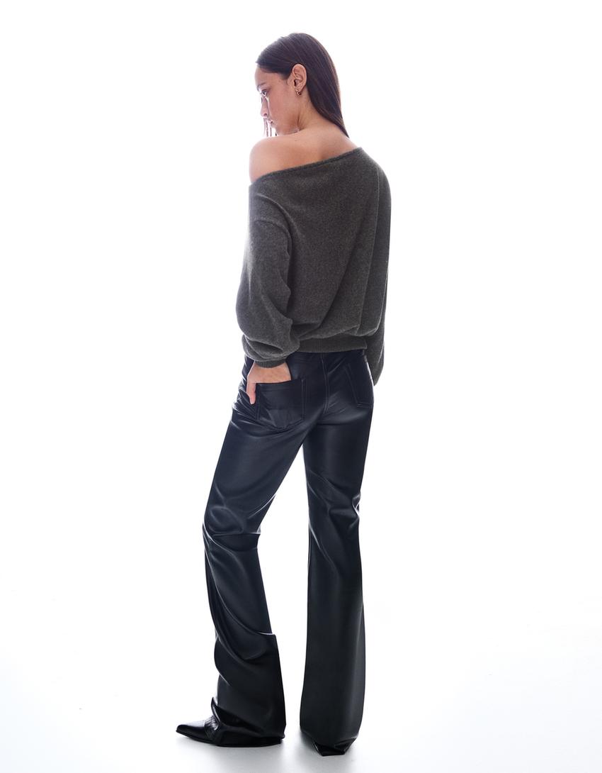 Camisola de malha com tachas-Cinza