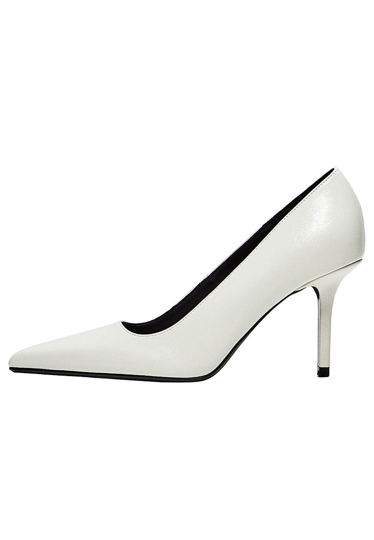 High-heel shoes — WHITE