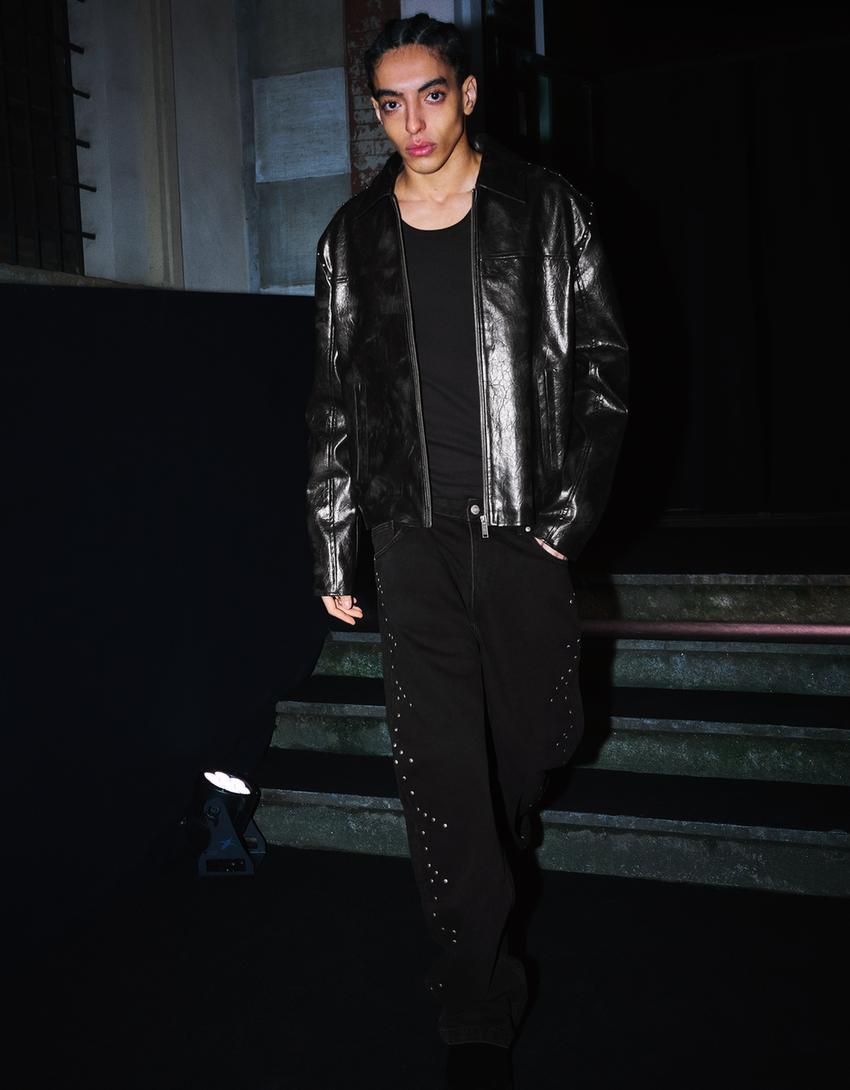 Jeans baggy tachas-Preto