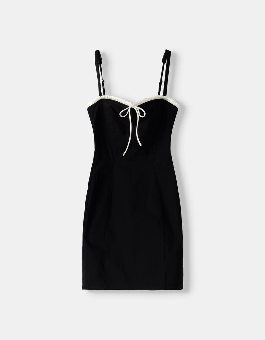 Robe courte cintrée encolure festonnée contrastante-Noir-5