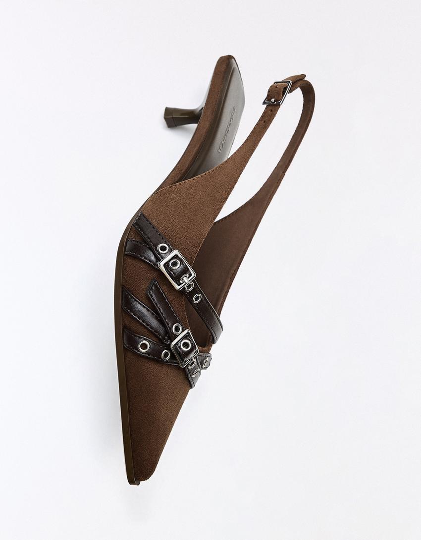 Escarpins à talon kitten heel ouverts à boucles-Marron