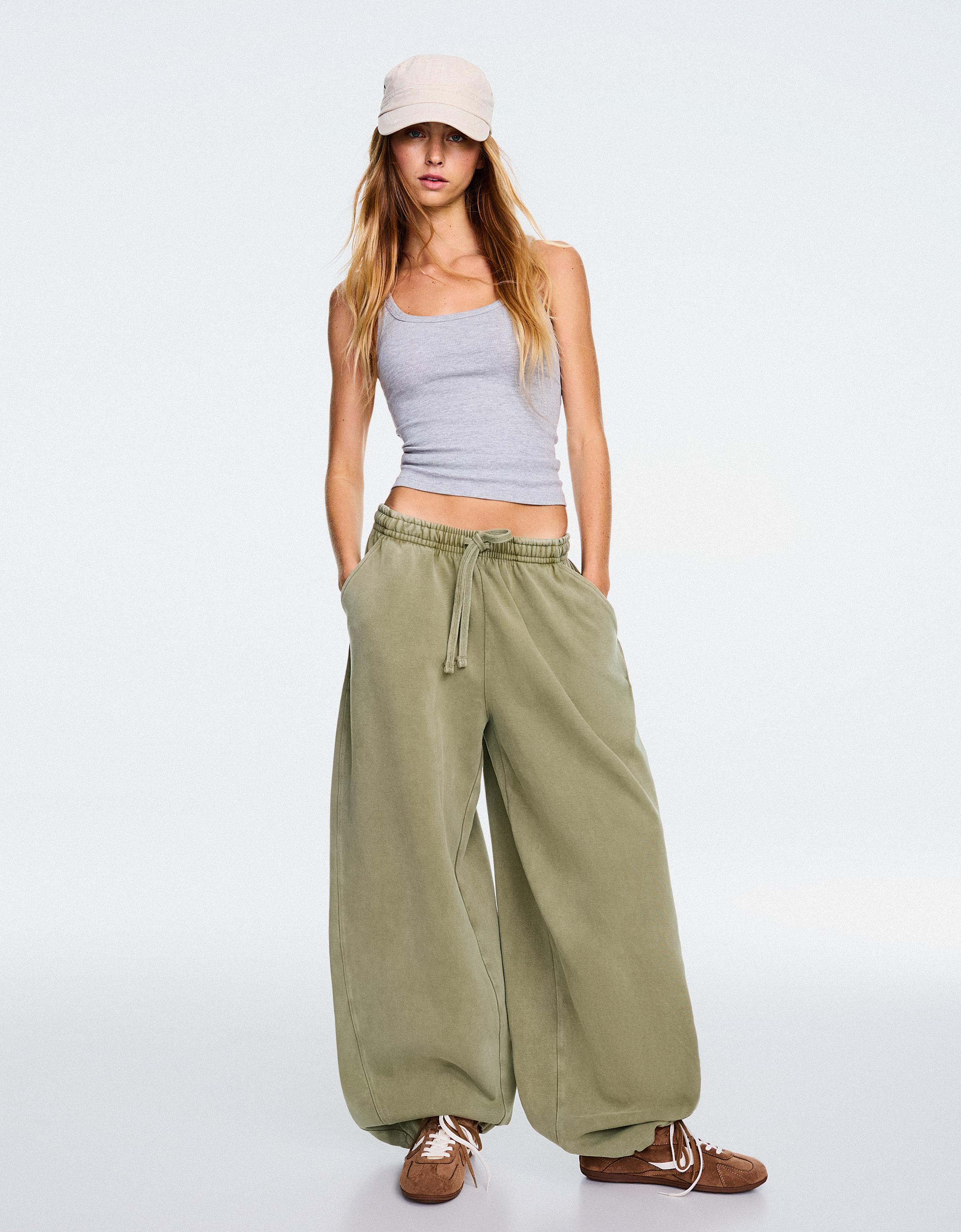 Bershka Pantalón Barrel Felpa Stoppers Mujer Kaki