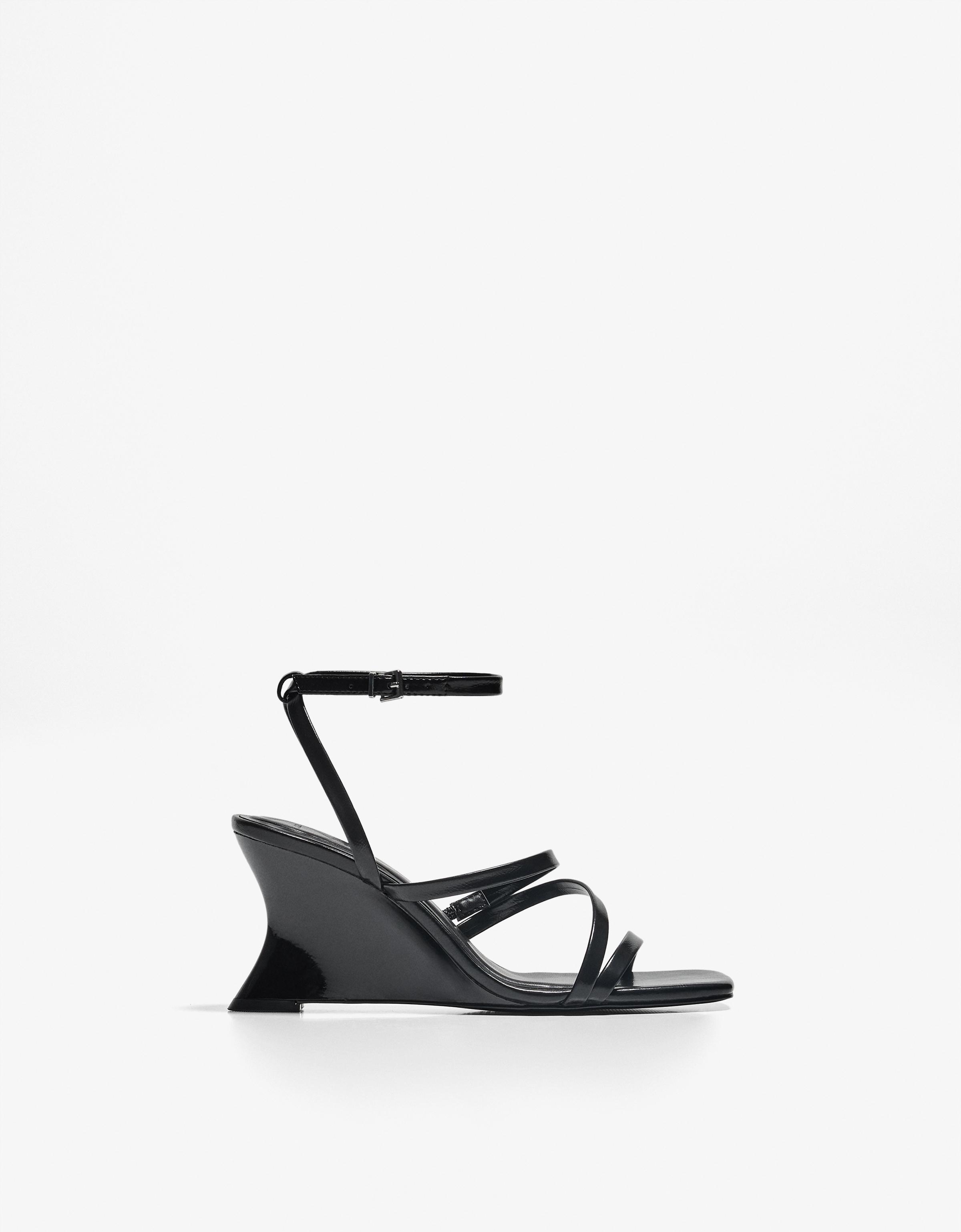 Bershka Keilsandalen Damen 37 Schwarz