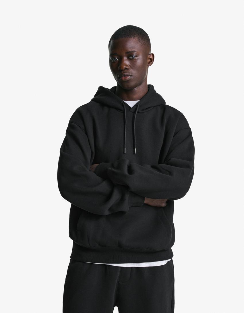 Kapuzenpullover-Schwarz-0