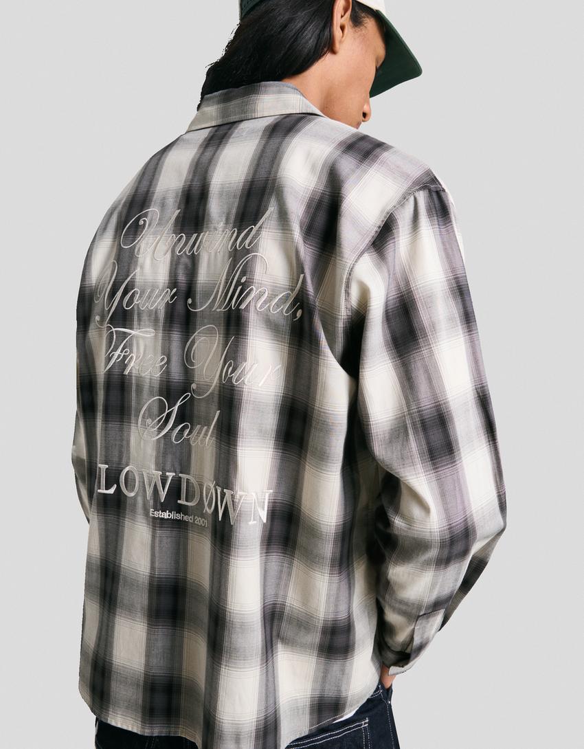 Long-sleeve embroidered check shirt-Grey